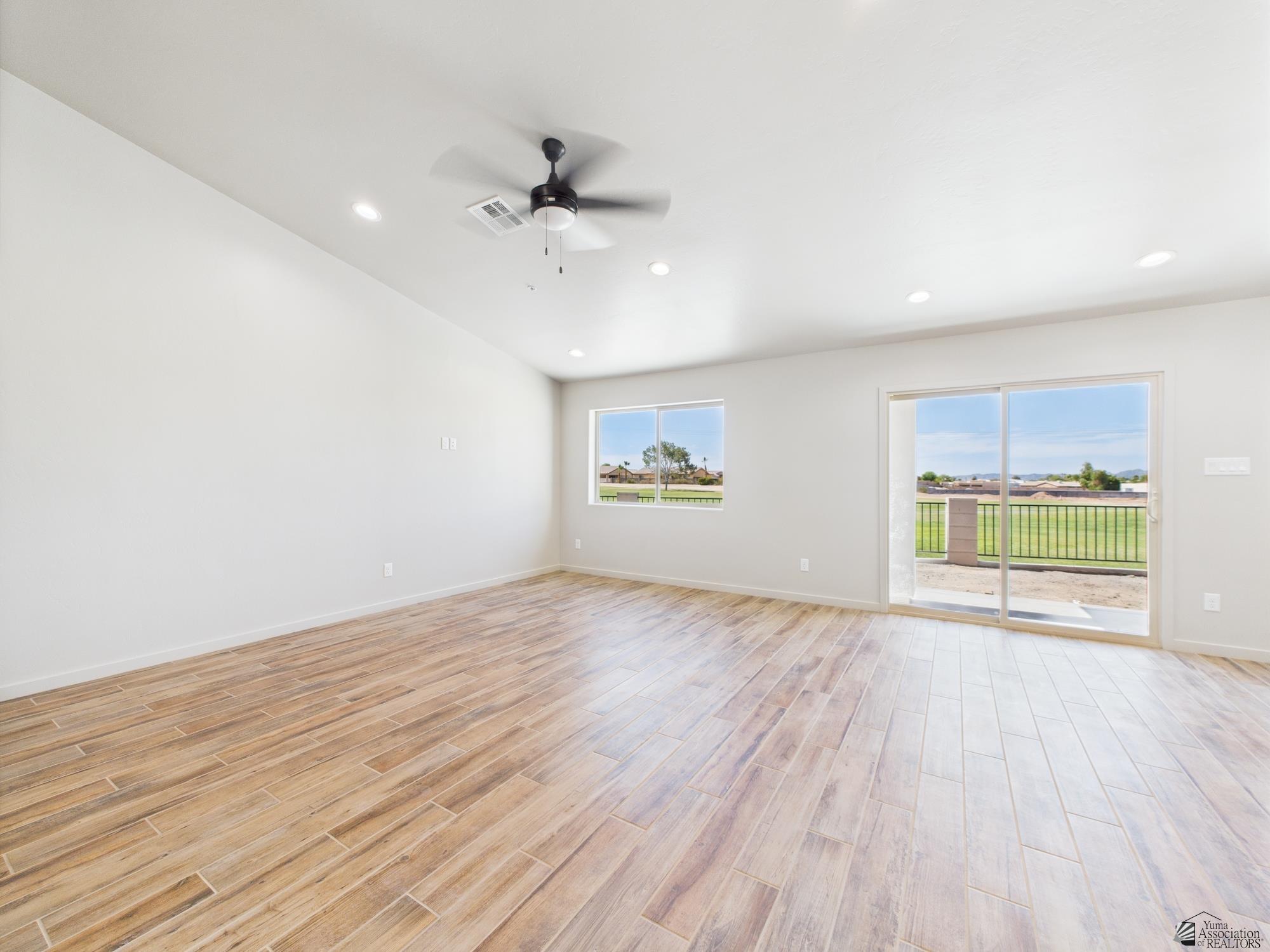 12116 E Calle Del Cid