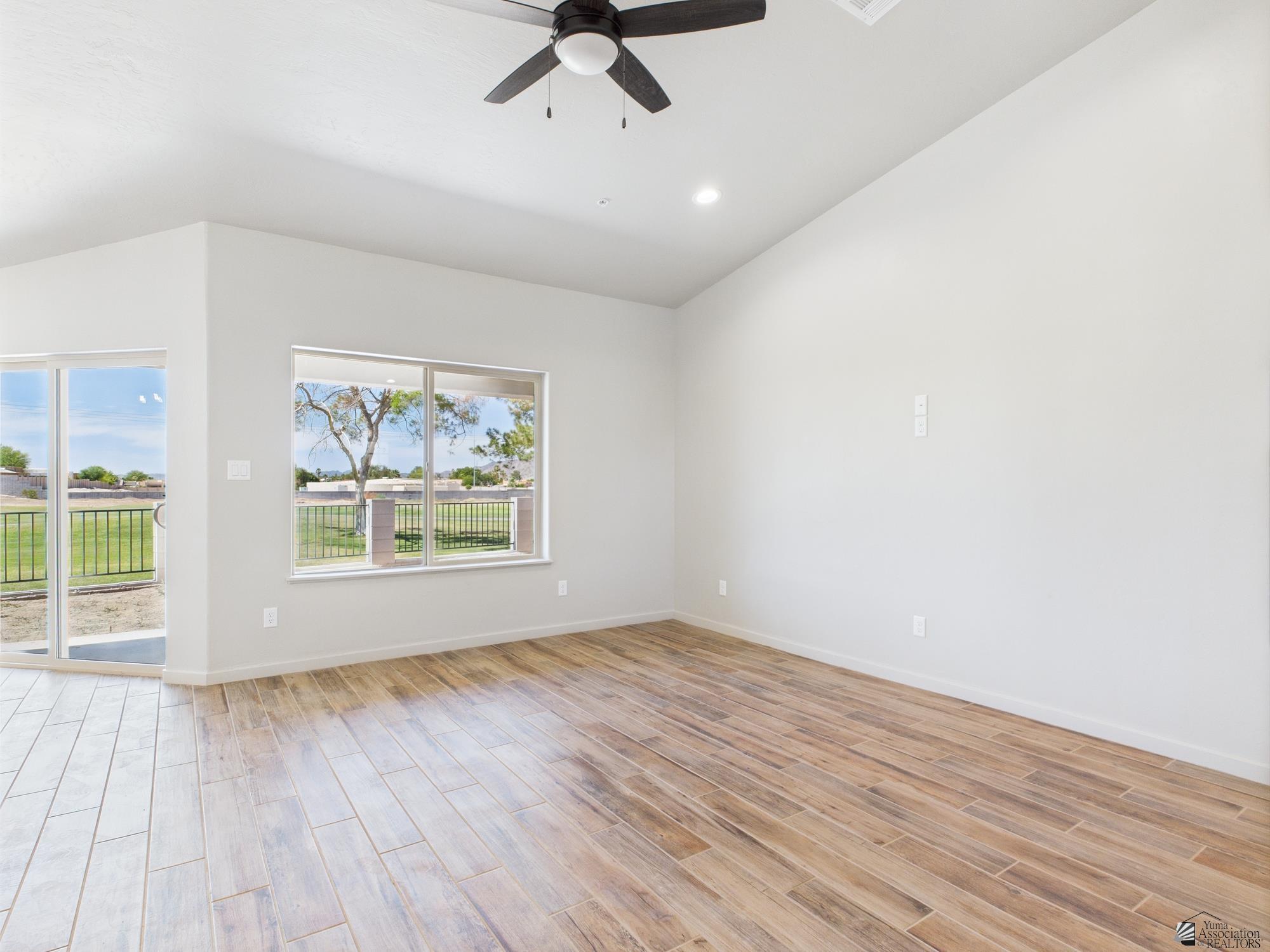 12116 E Calle Del Cid