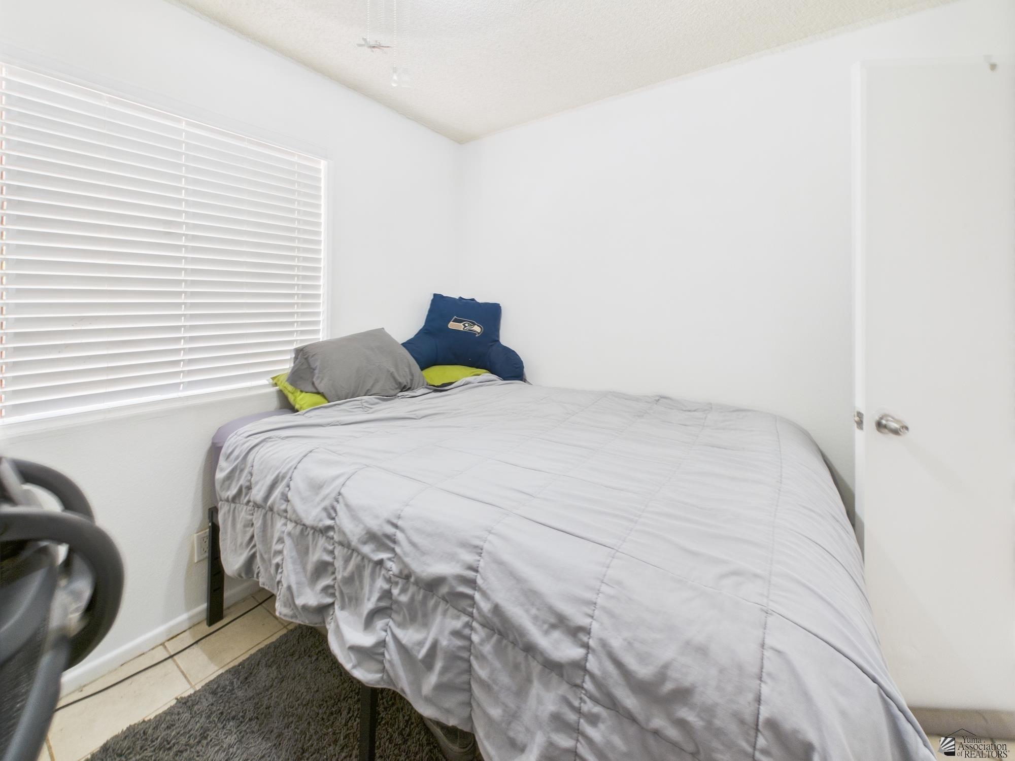4110 W Linda Ln