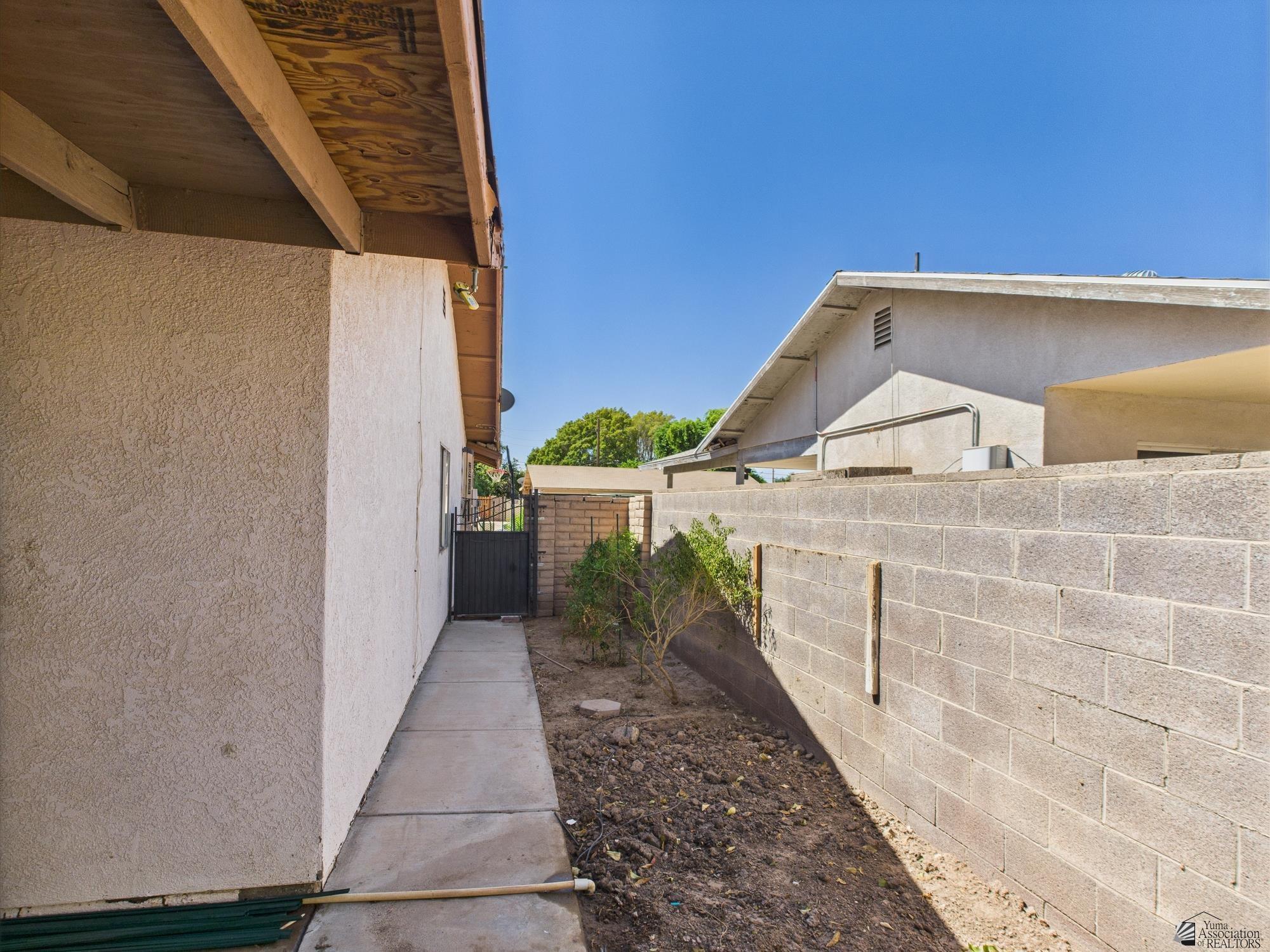 4110 W Linda Ln