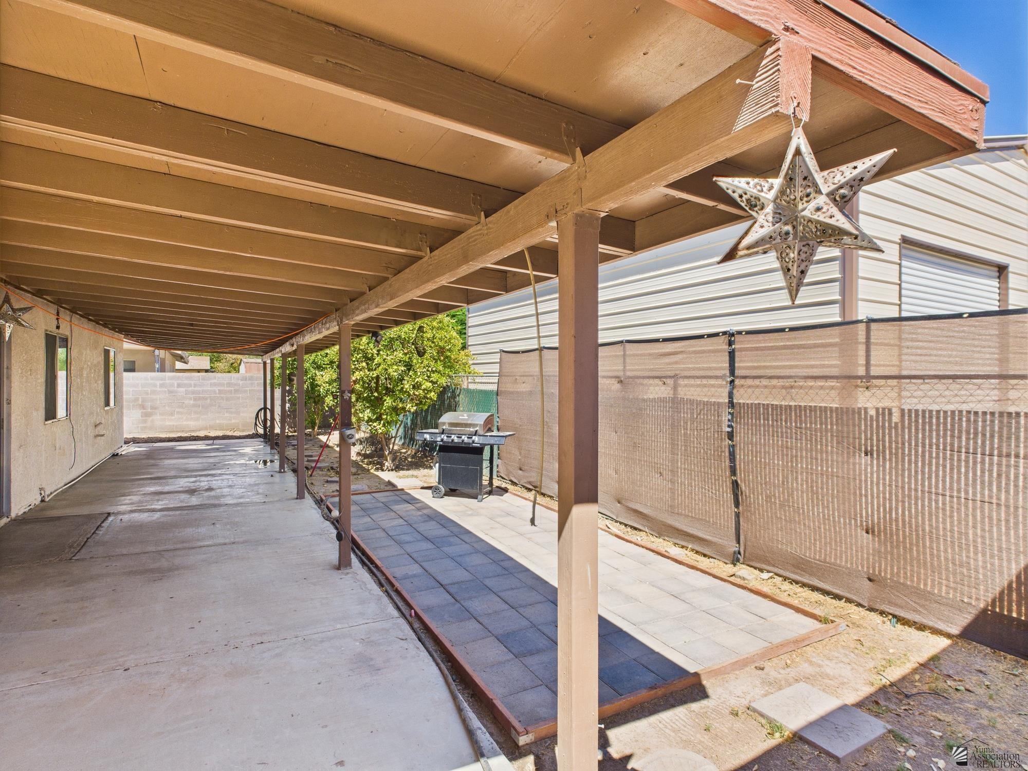4110 W Linda Ln