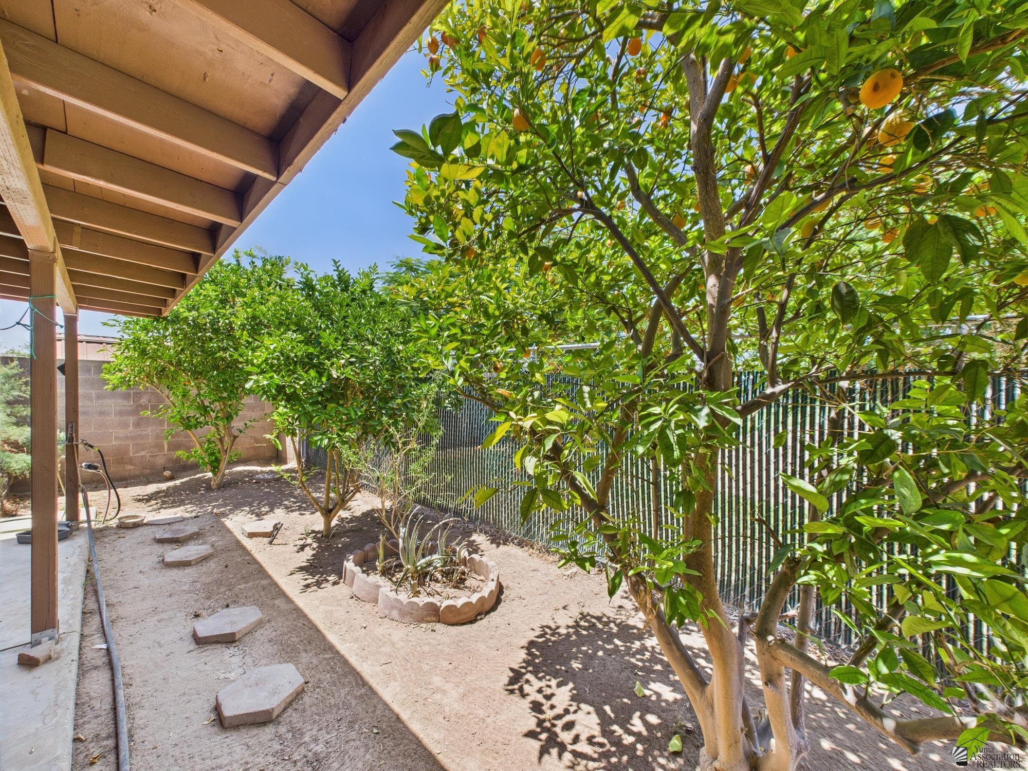 4110 W Linda Ln