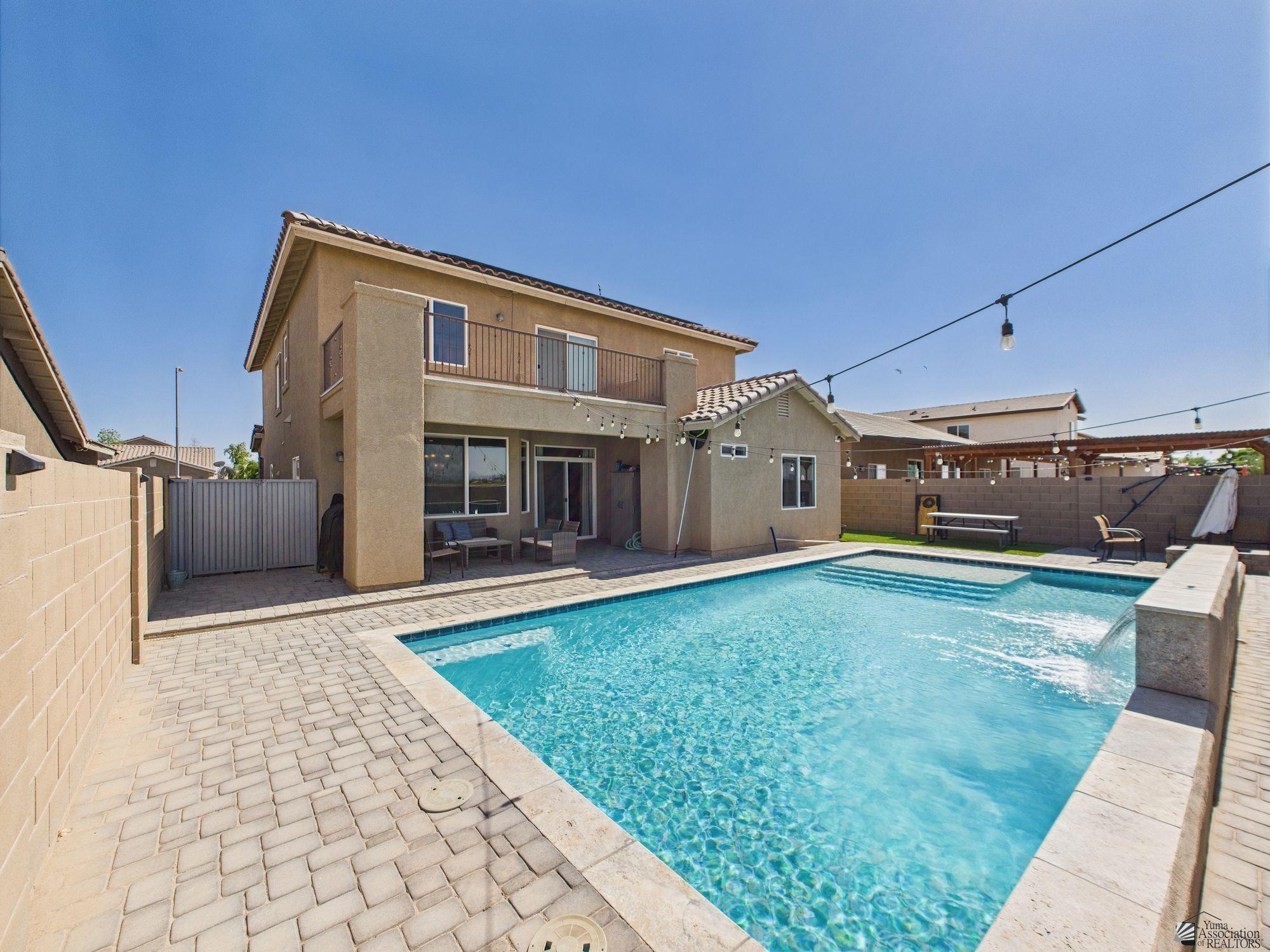 3774 W 36 St