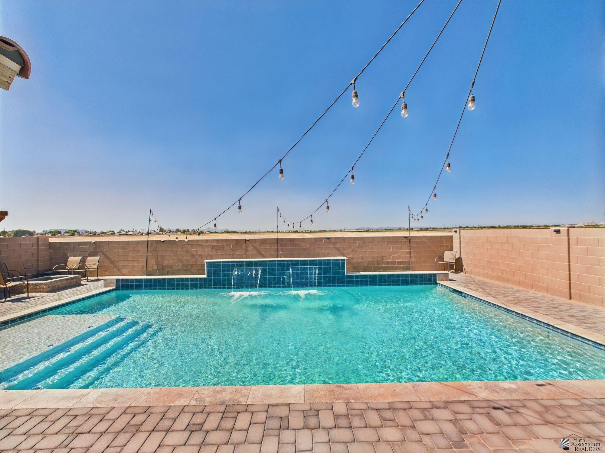 3774 W 36 St