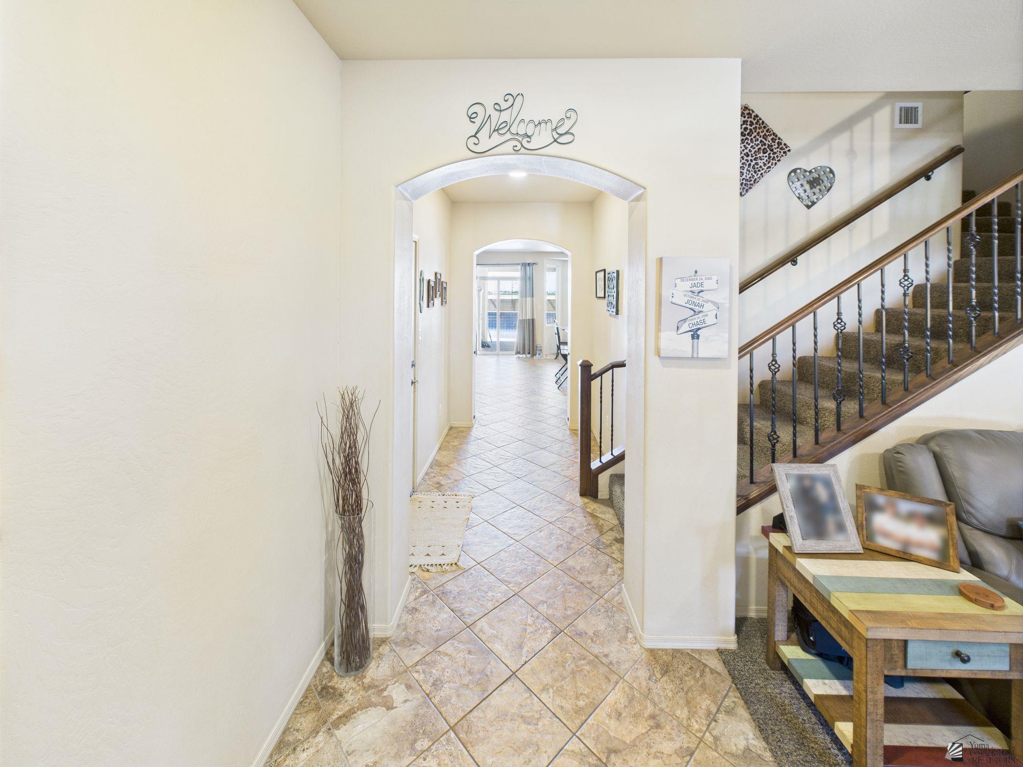 3774 W 36 St