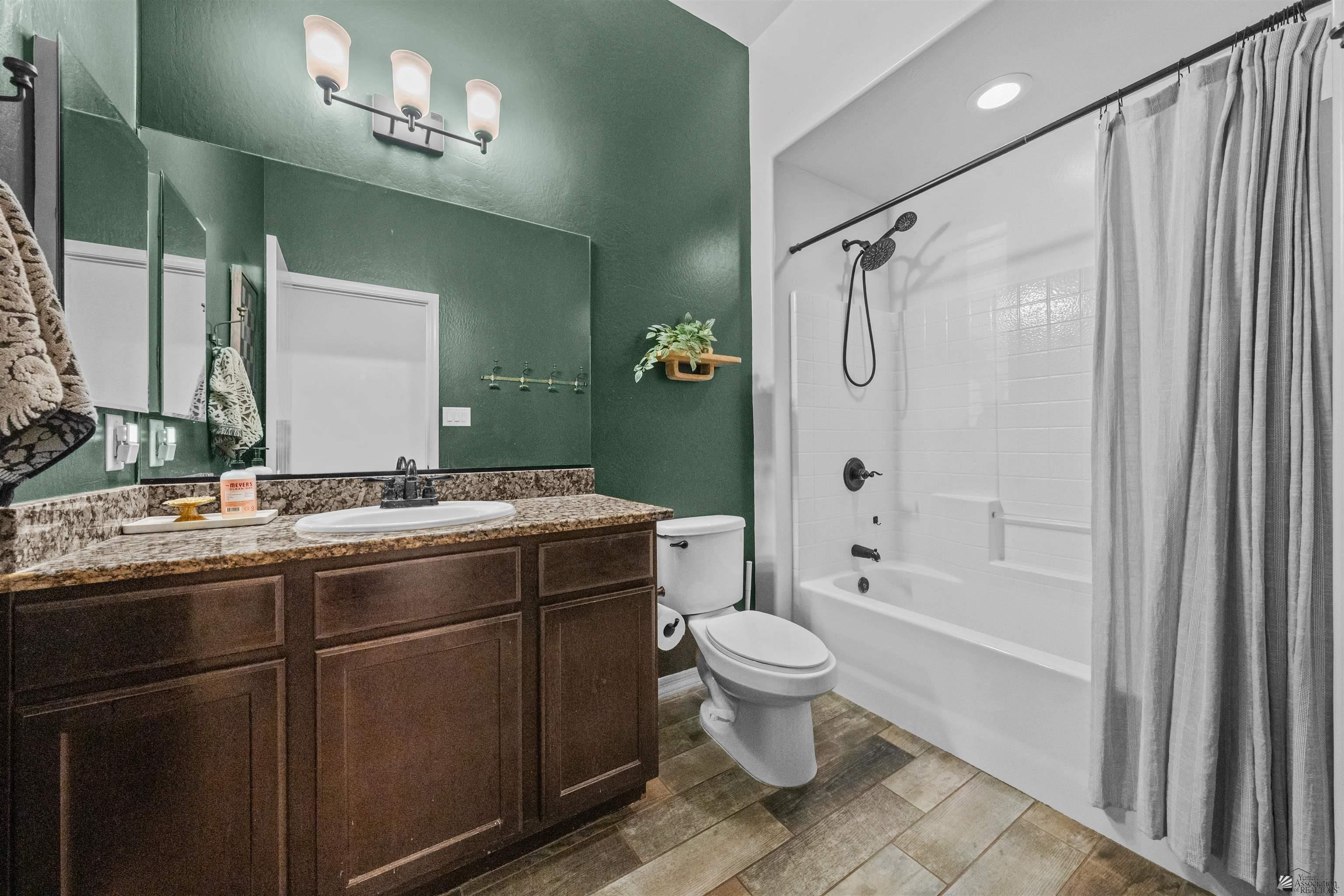 3795 S Bella Vista Dr