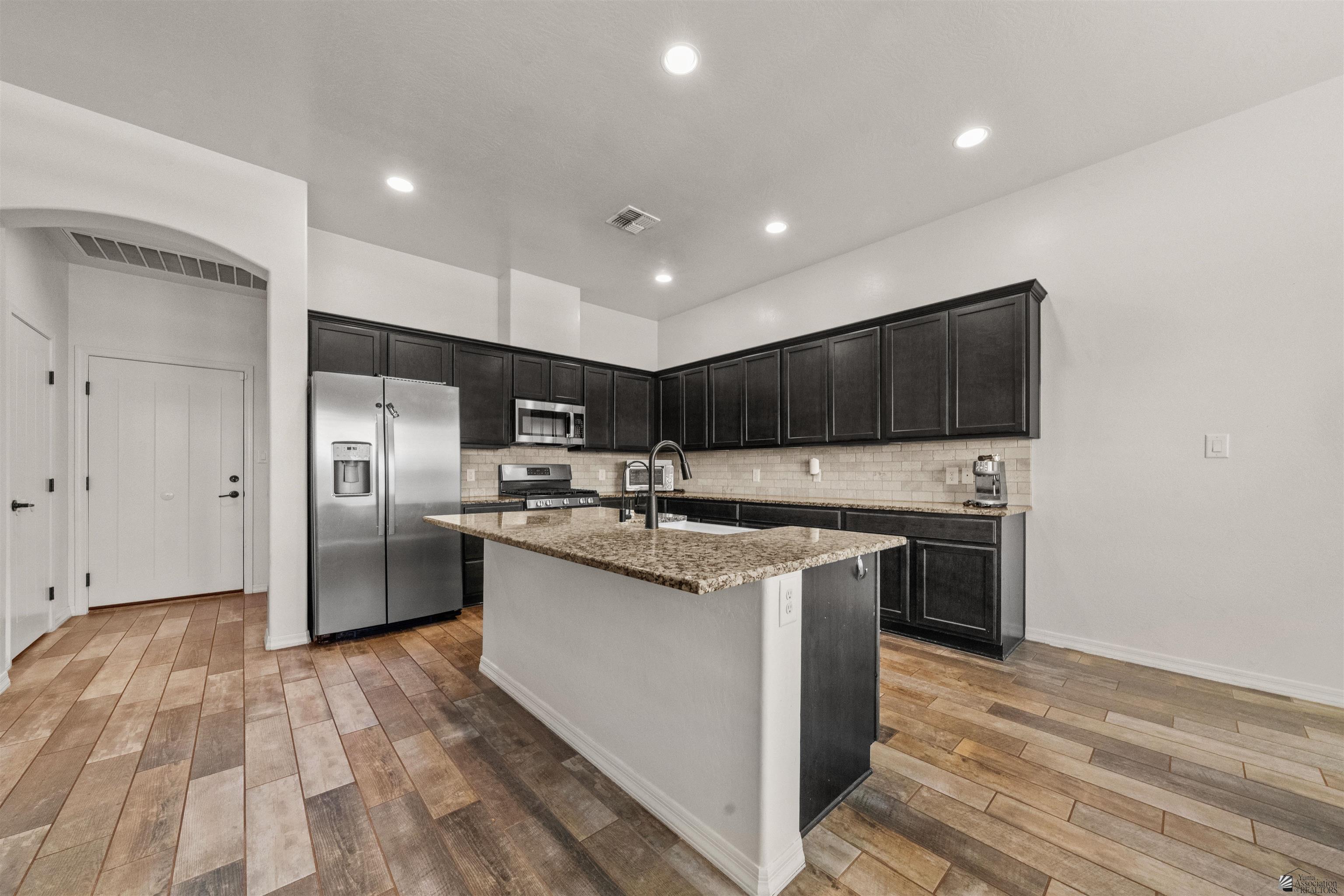 3795 S Bella Vista Dr