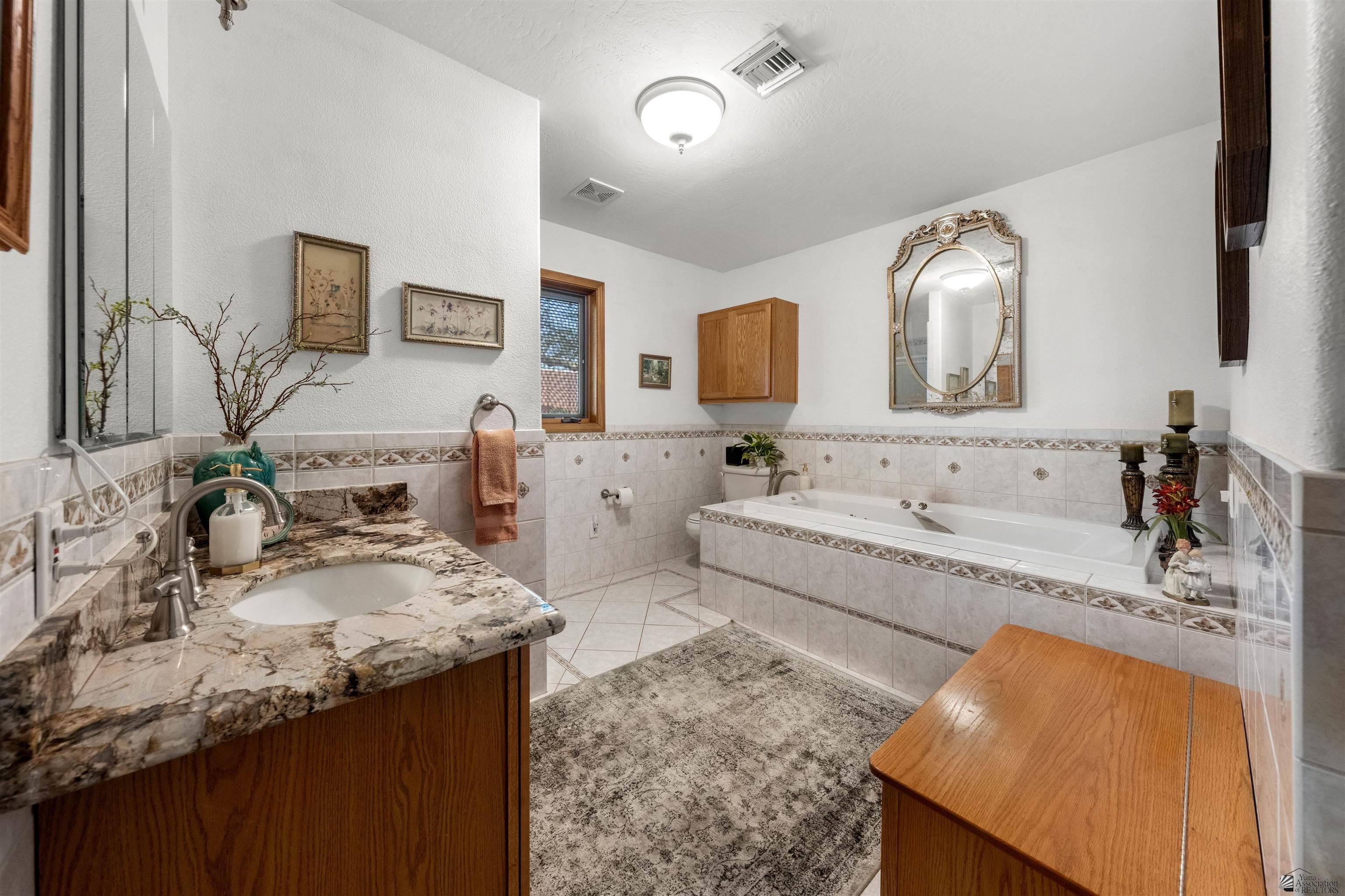 13687 S Selina Dr