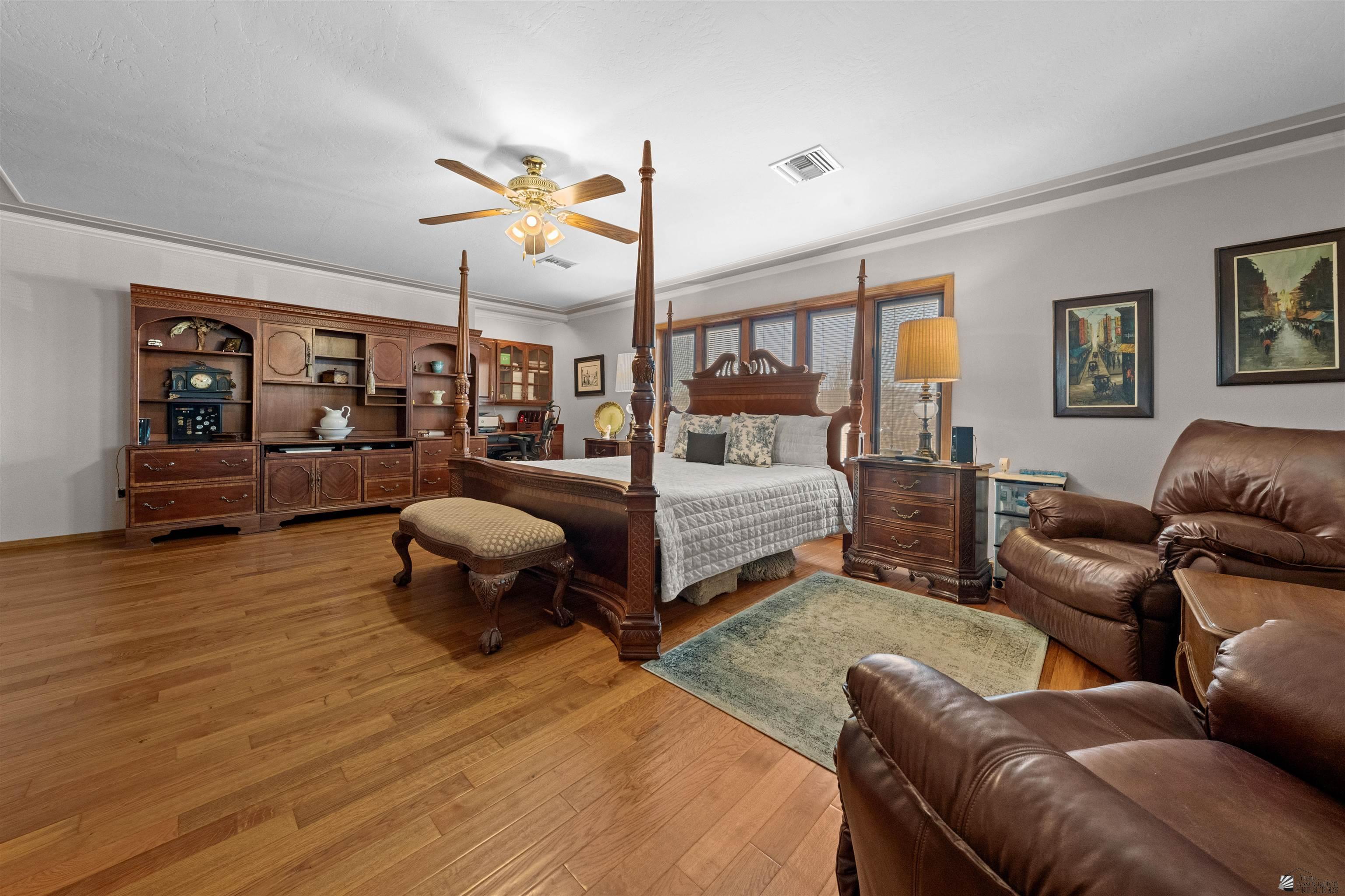 13687 S Selina Dr