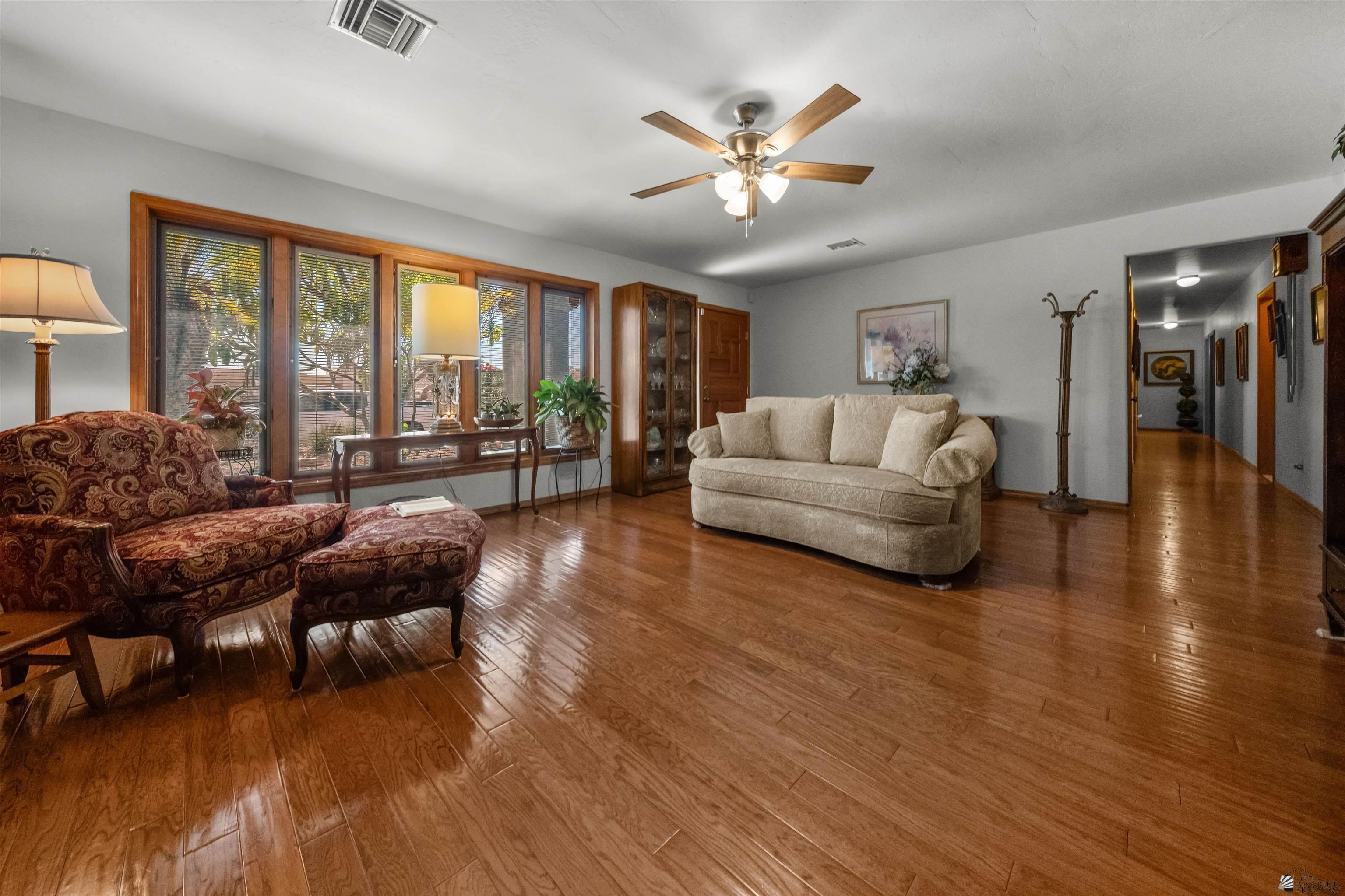 13687 S Selina Dr