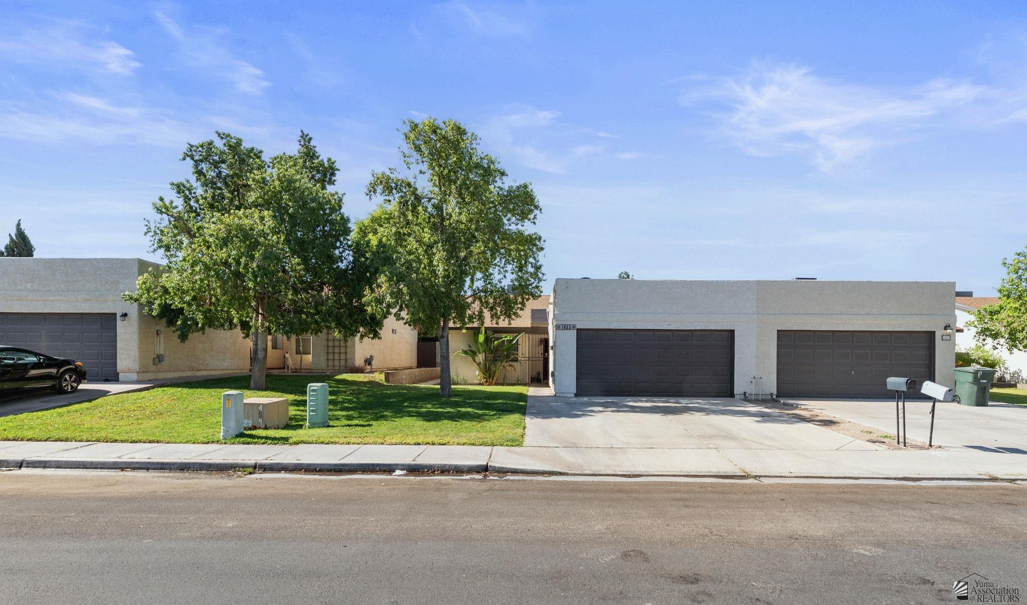1653 W 12 Ln