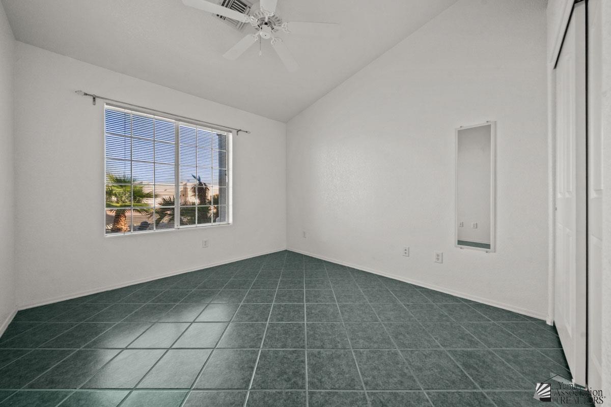 14141 E 52 St