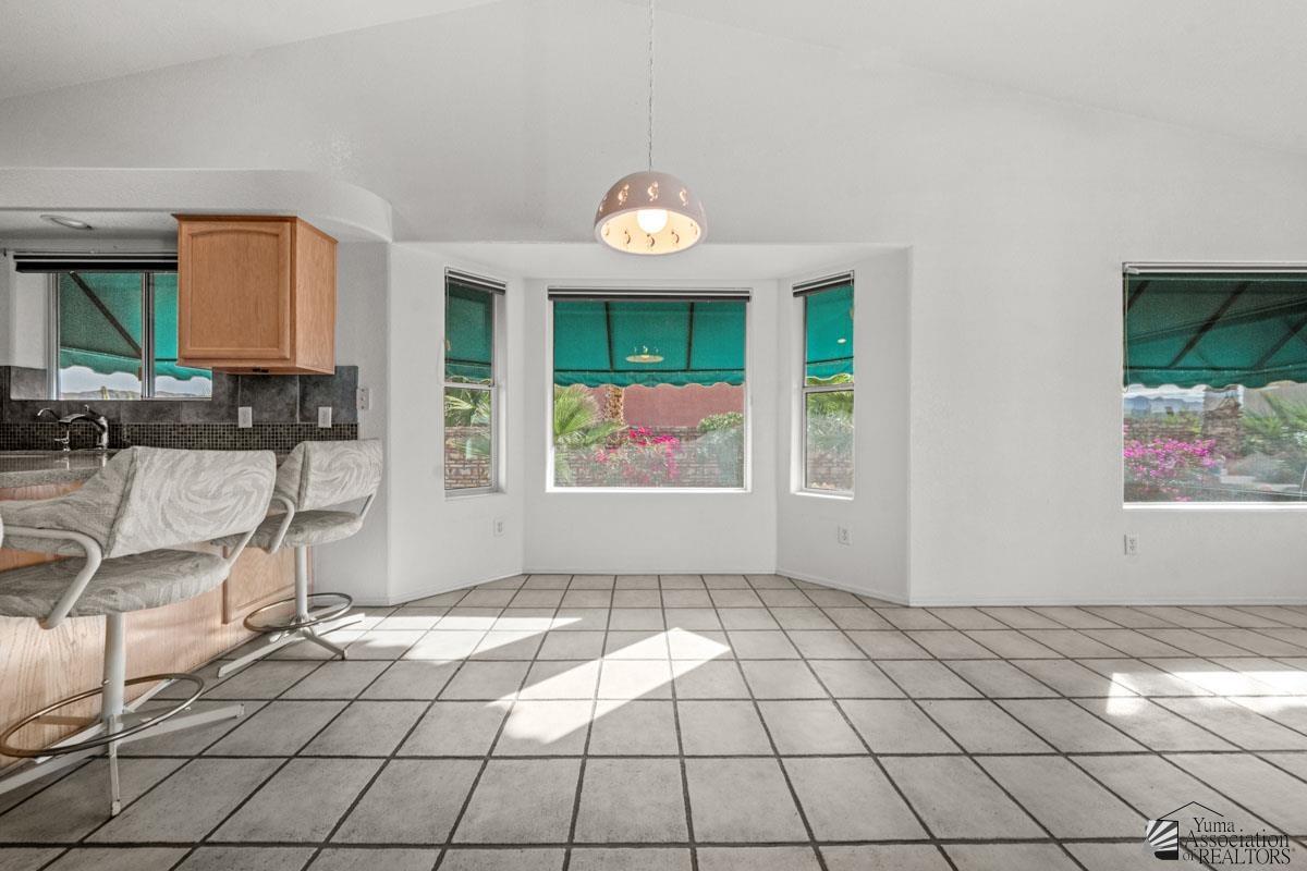 14141 E 52 St