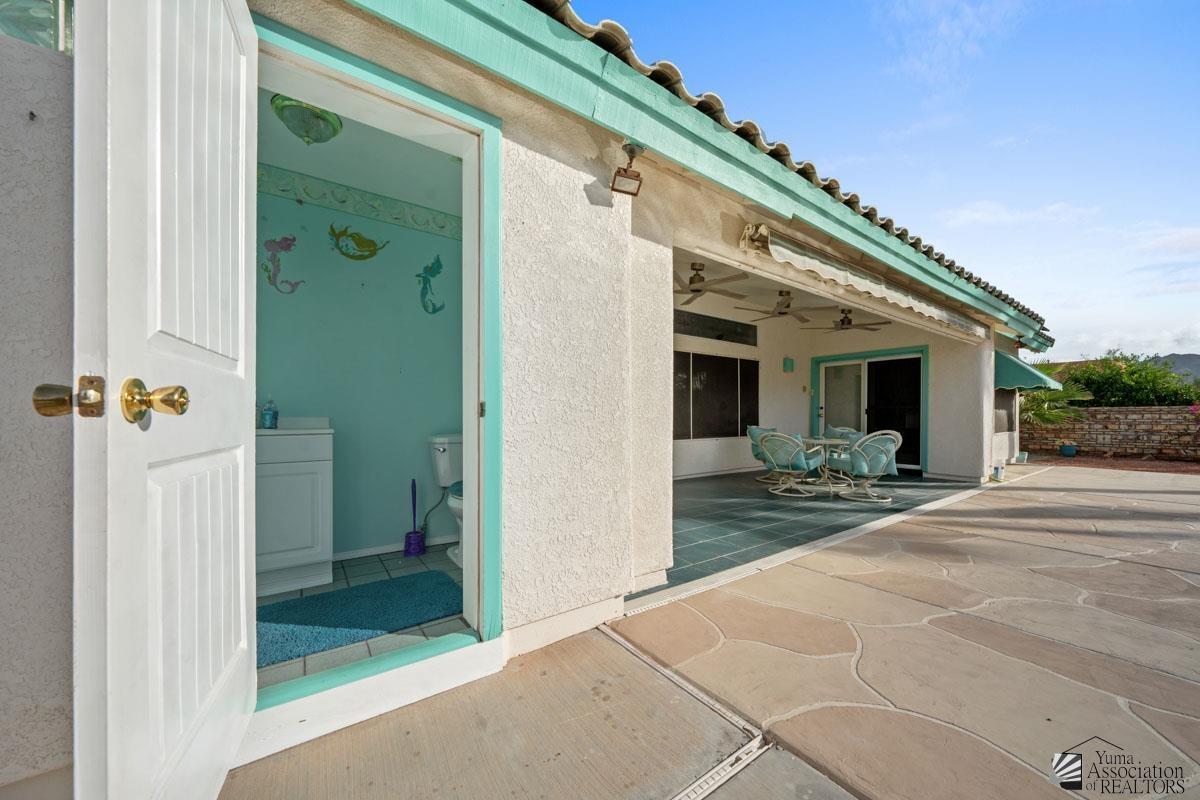 14141 E 52 St