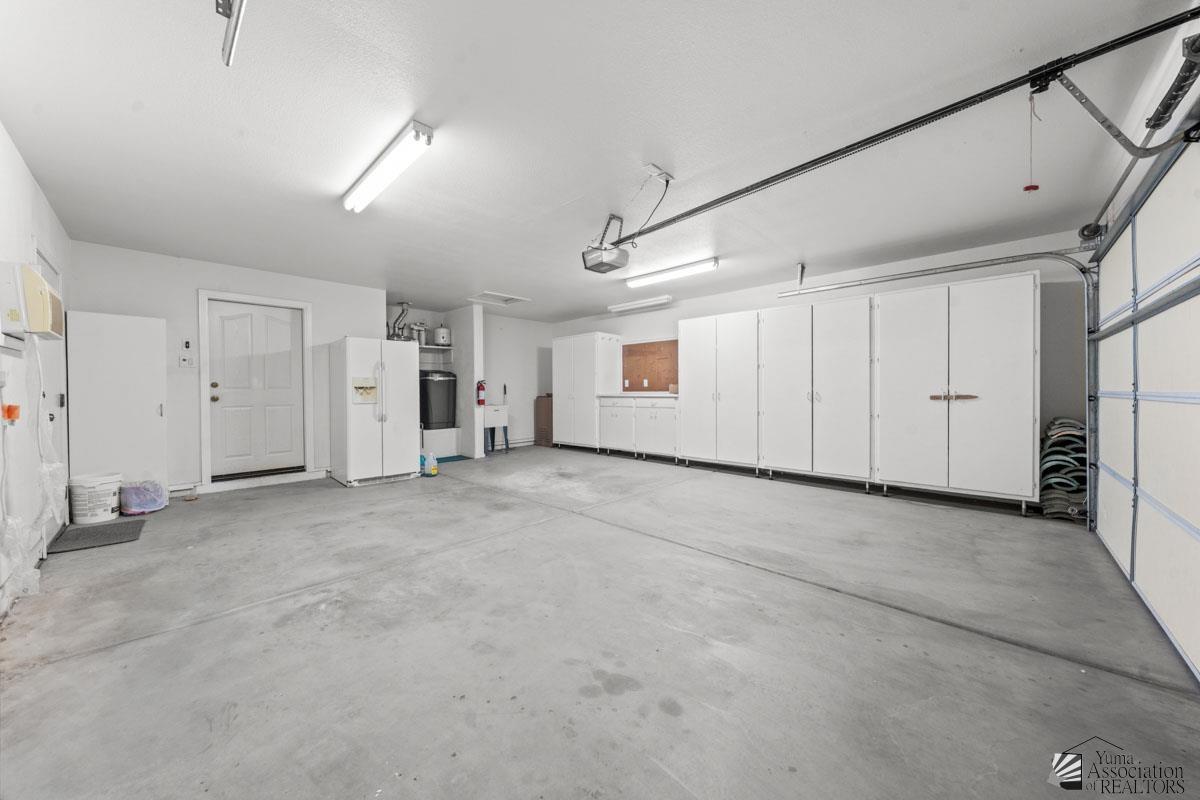 14141 E 52 St