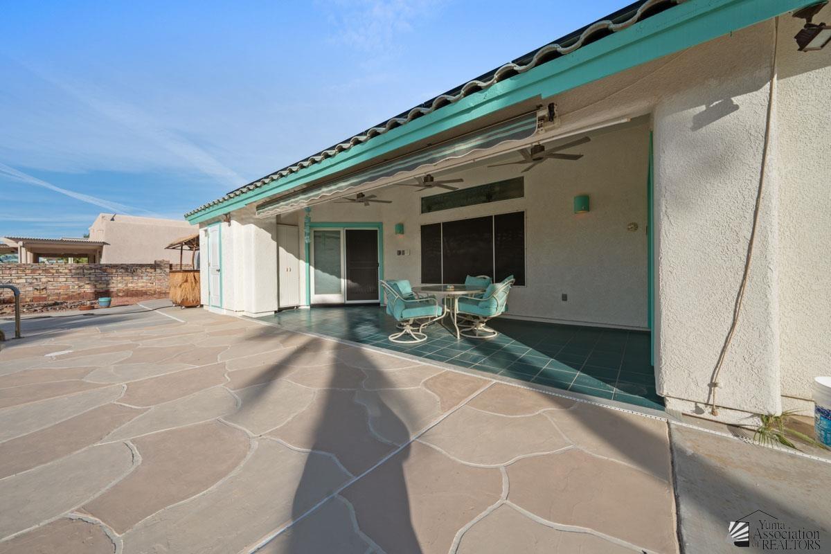 14141 E 52 St