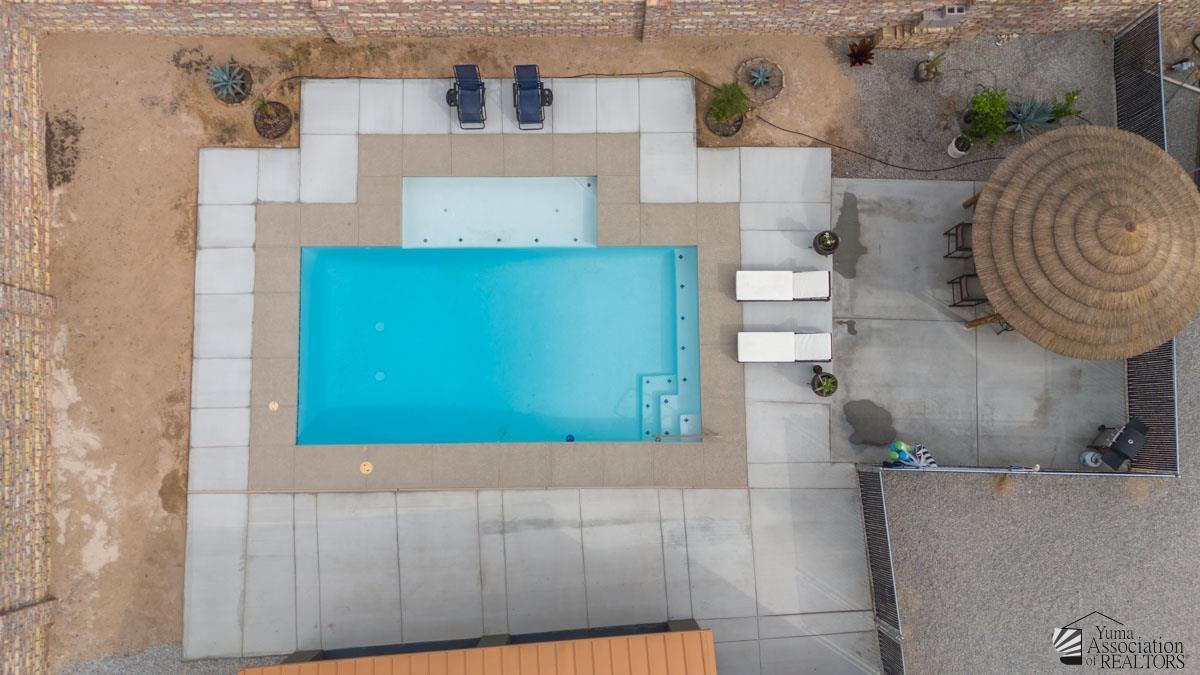 14634 E 51 Dr