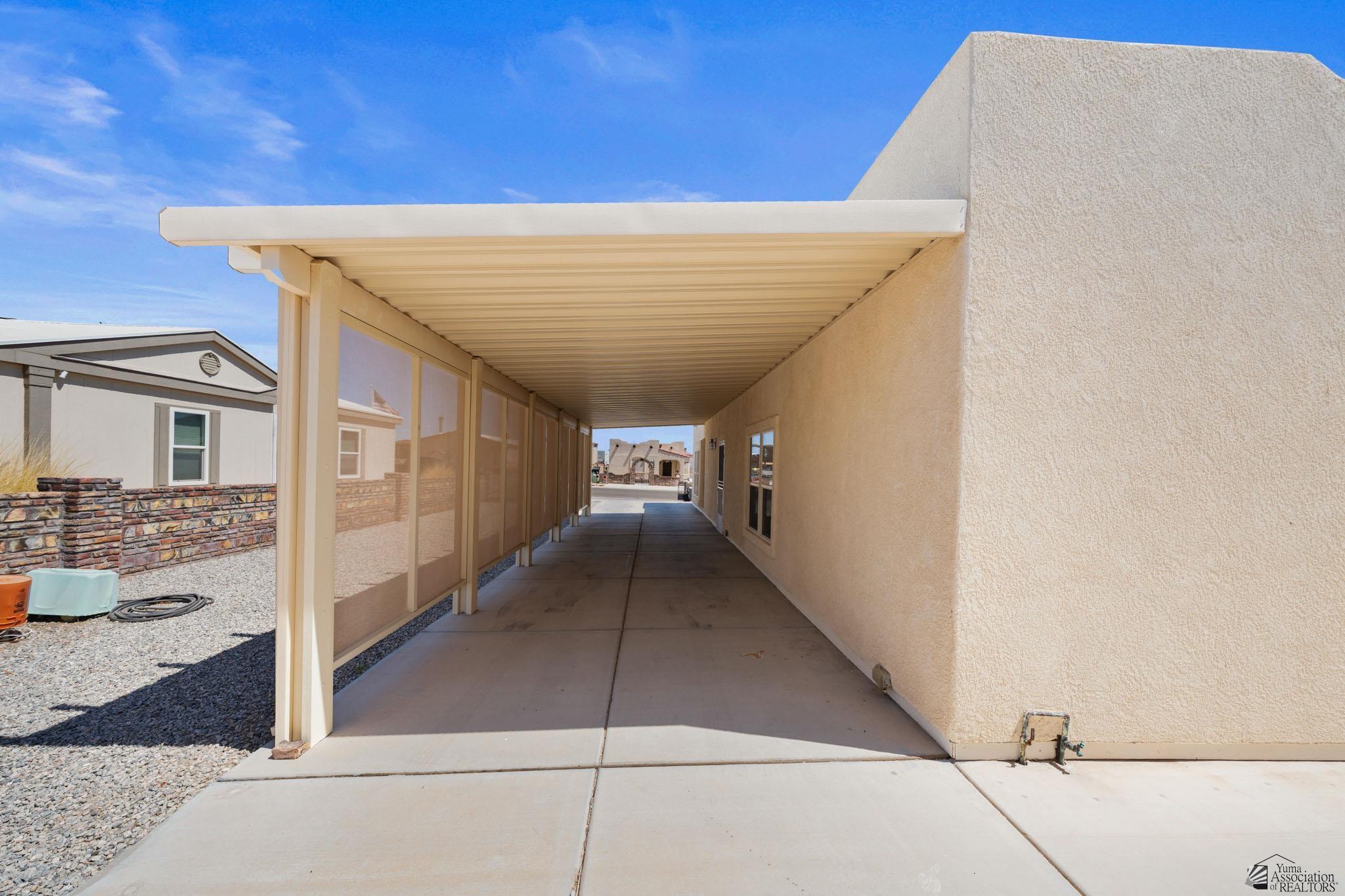 13317 E 53 Dr