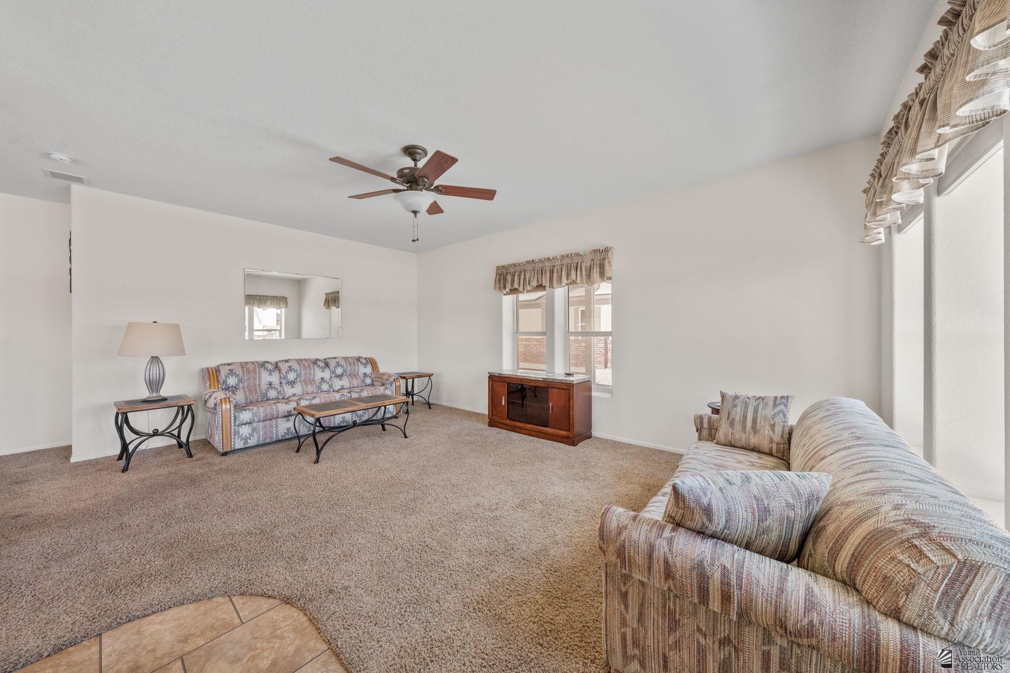 13317 E 53 Dr