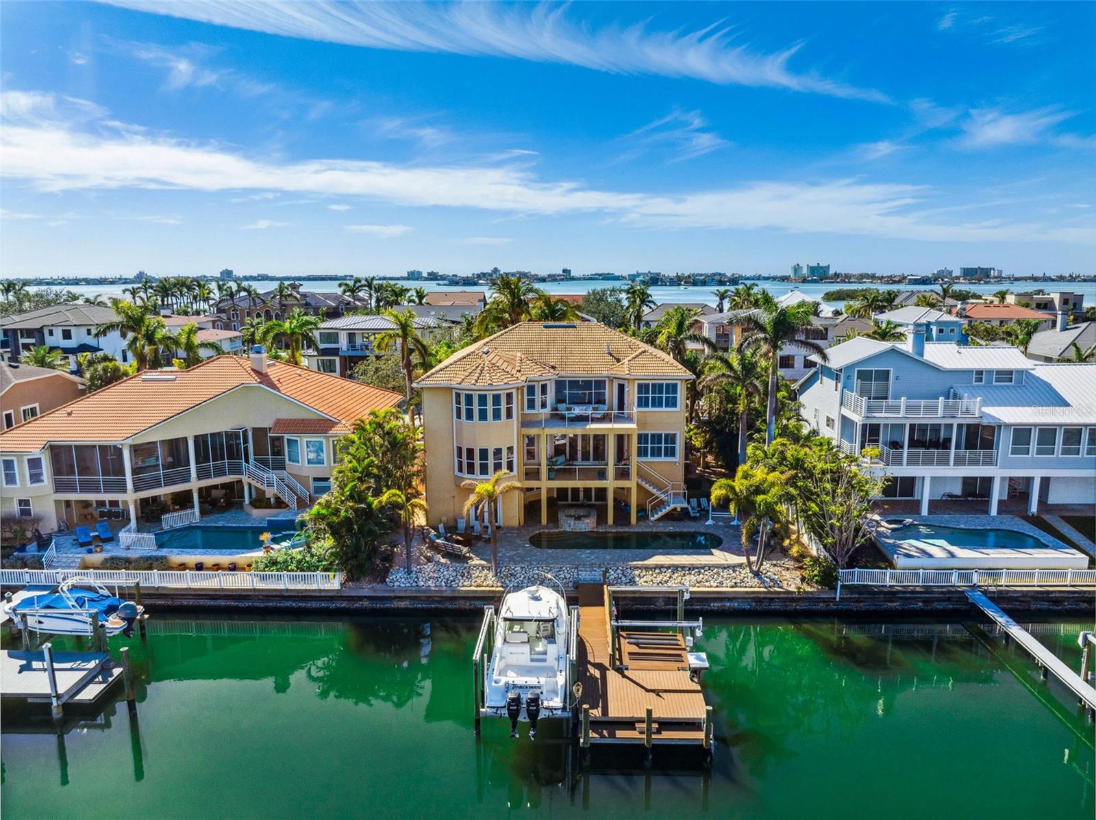 6015 KIPPS COLONY DR E