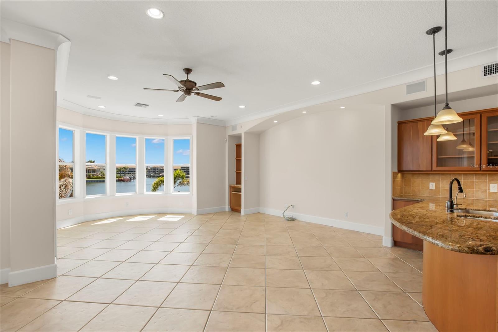 6015 KIPPS COLONY DR E