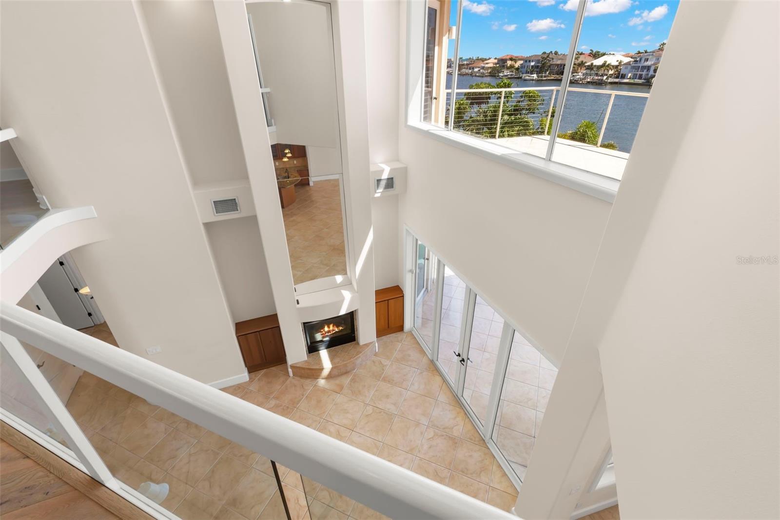 6015 KIPPS COLONY DR E