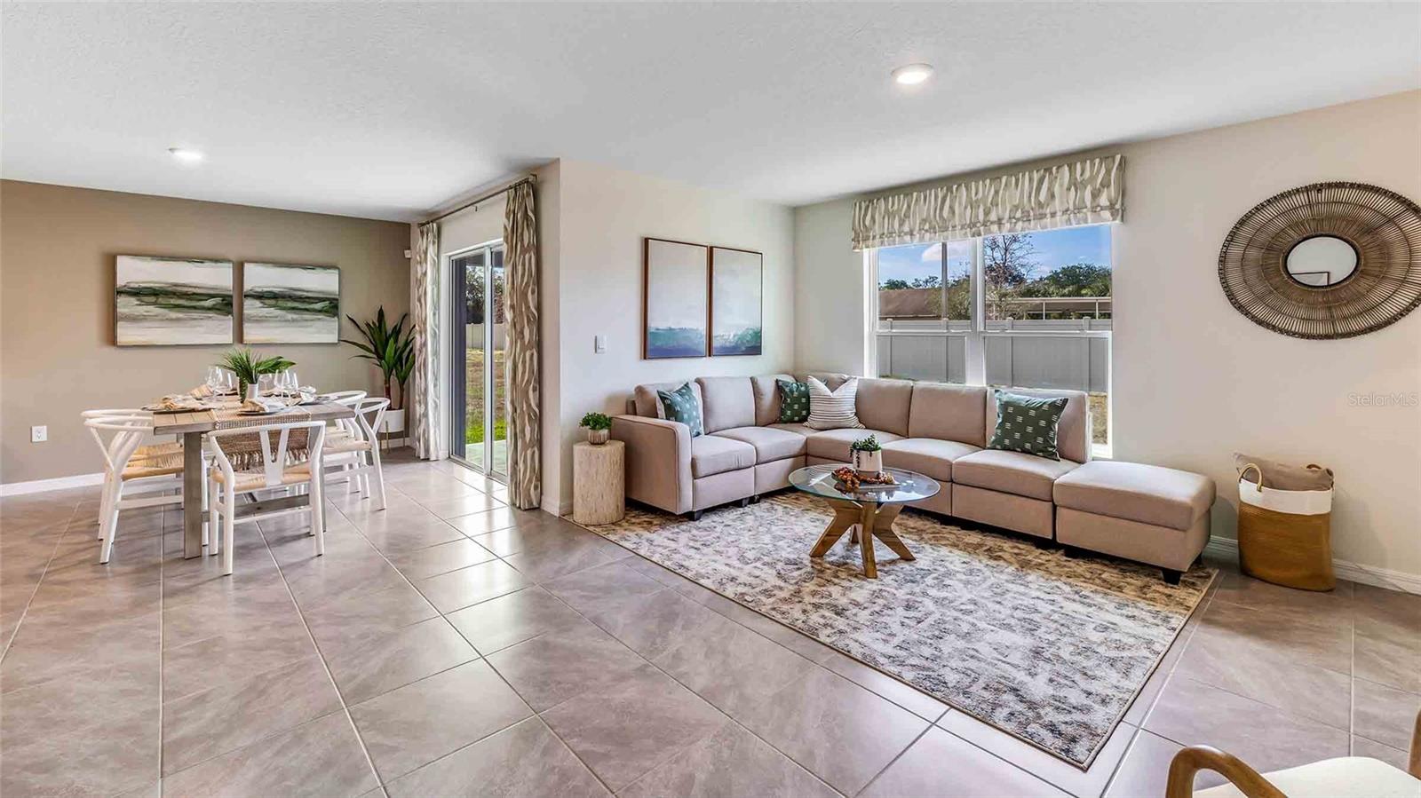 3358 IVY HOLLOW DR
