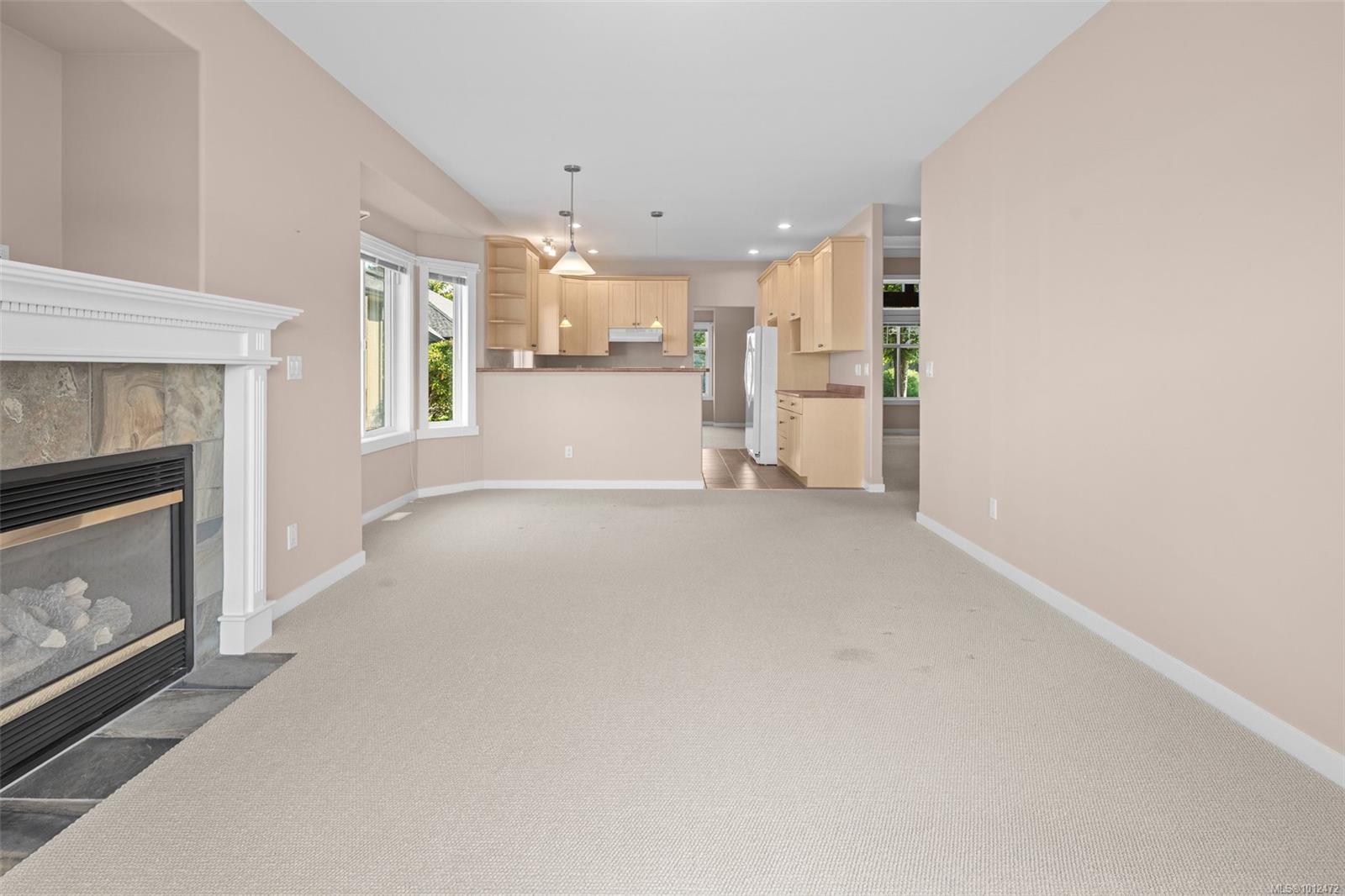 2229 Graduation Pl # 9