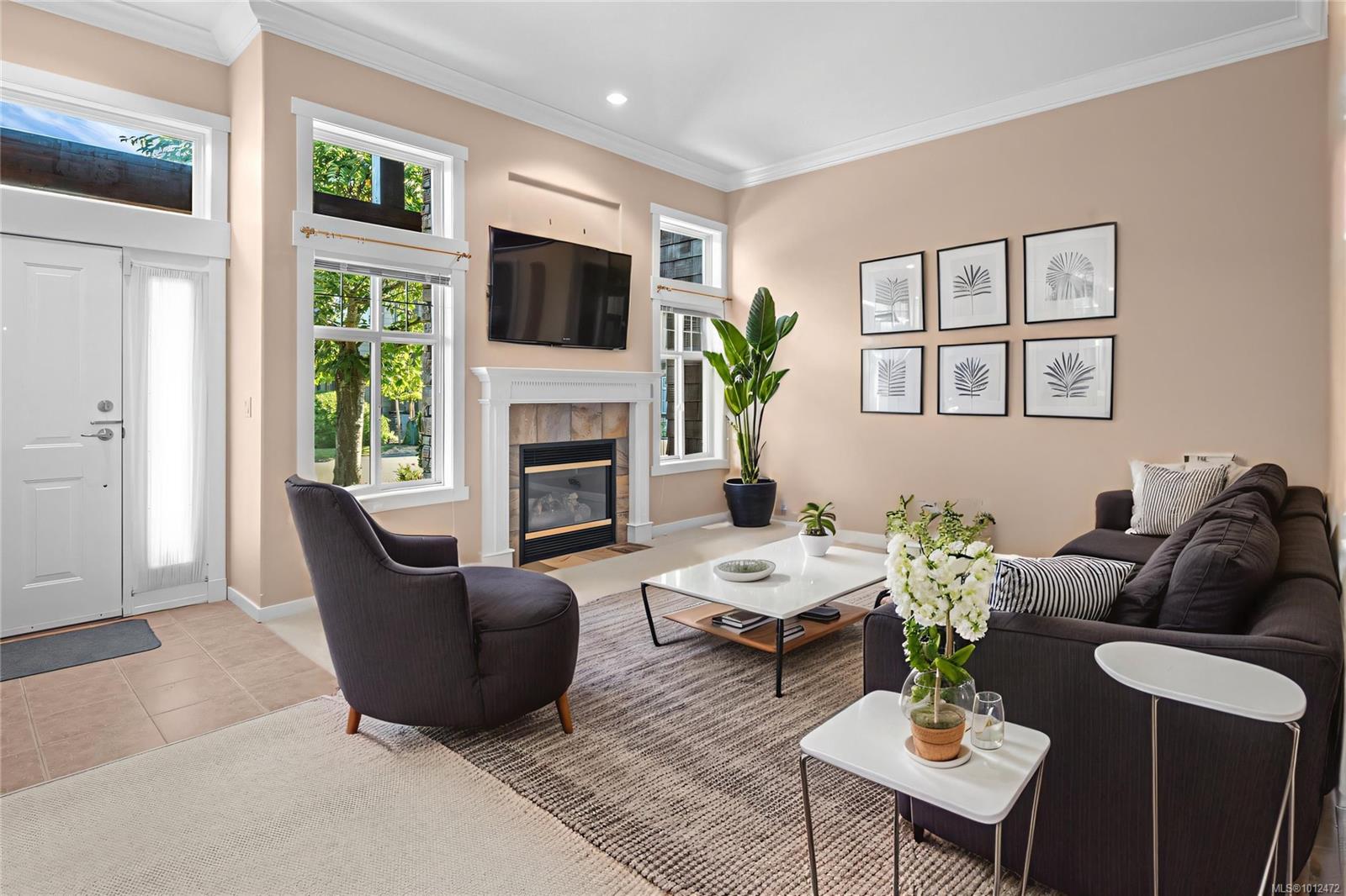 2229 Graduation Pl # 9