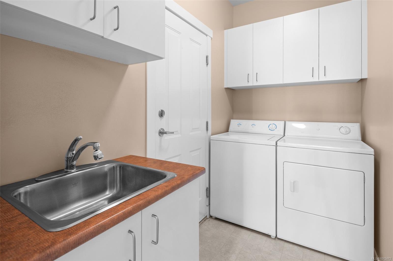 2229 Graduation Pl # 9