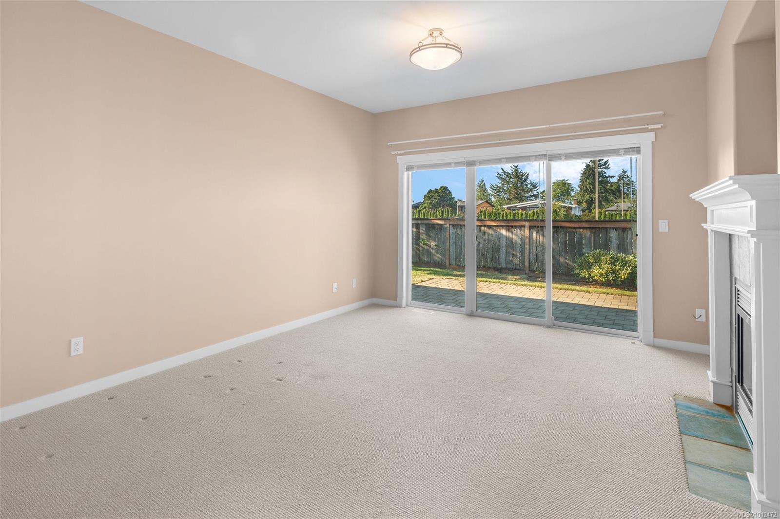 2229 Graduation Pl # 9