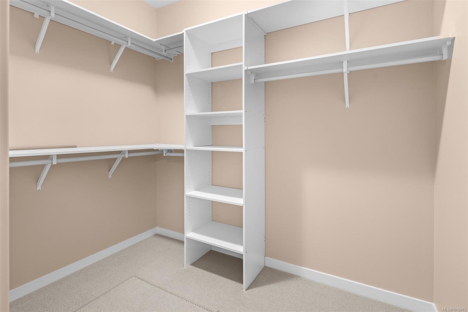 2229 Graduation Pl # 9