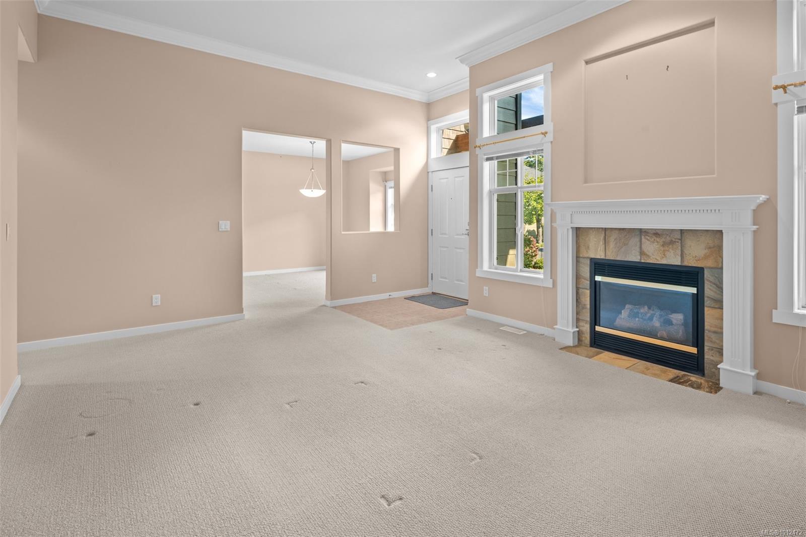 2229 Graduation Pl # 9