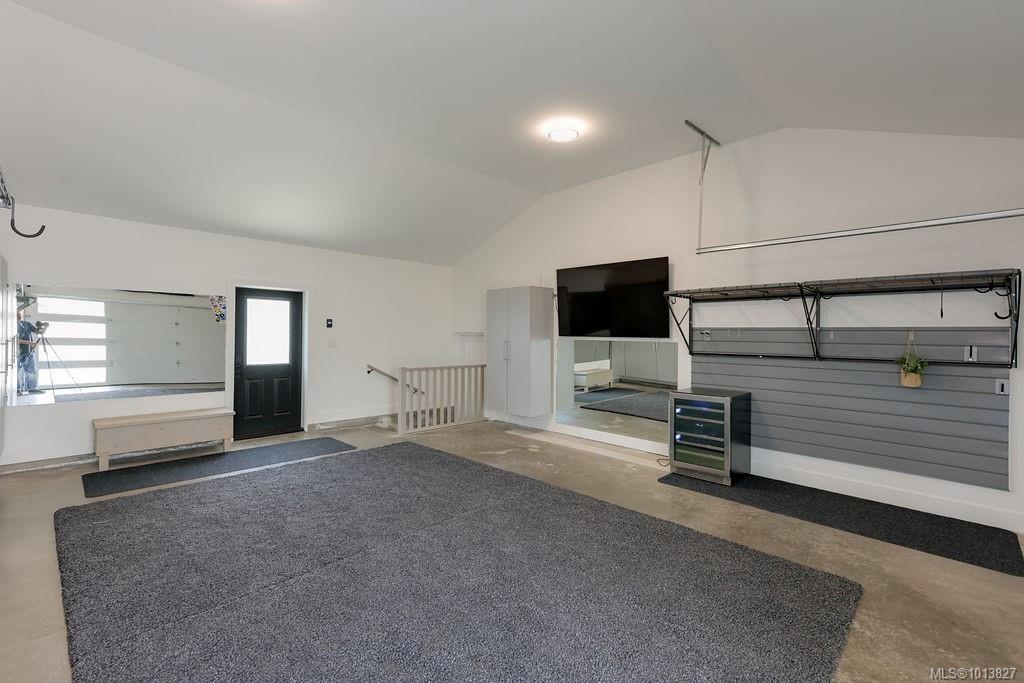 2091 Stonehewer Pl