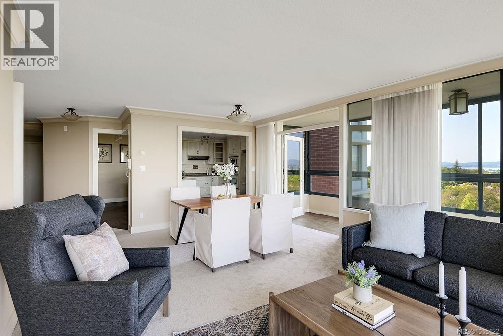 405 1033 Belmont Ave