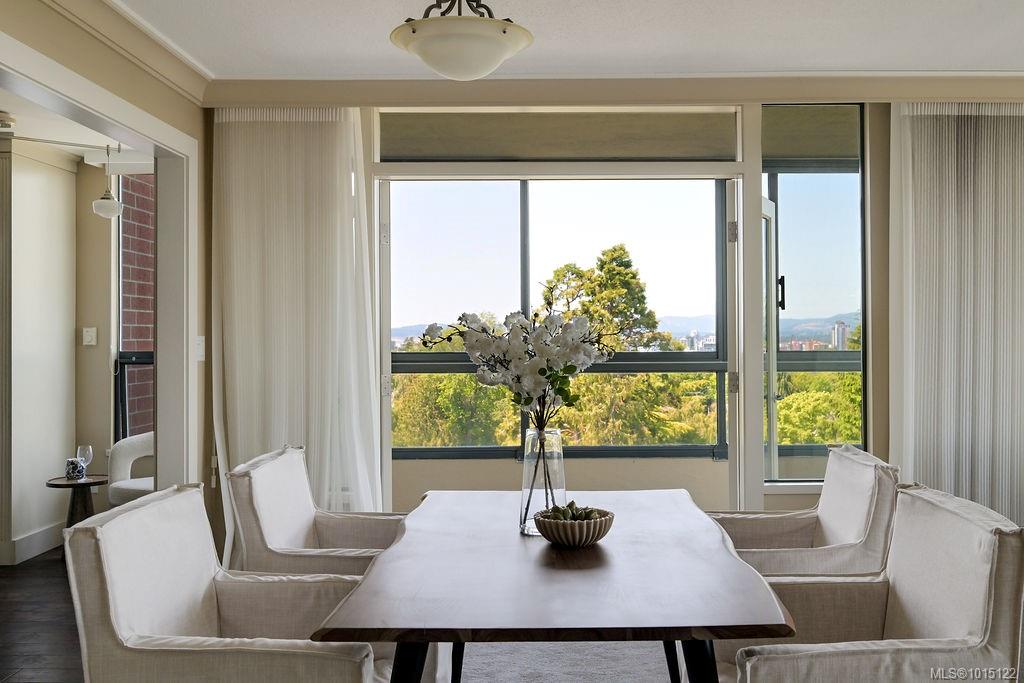 1033 Belmont Ave # 405