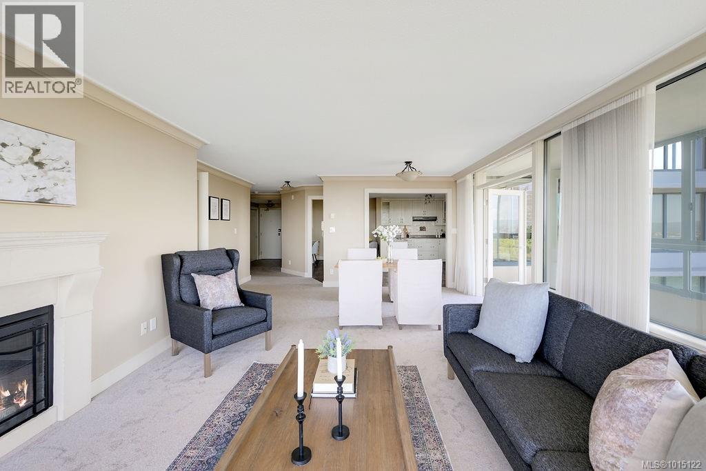 405 1033 Belmont Ave