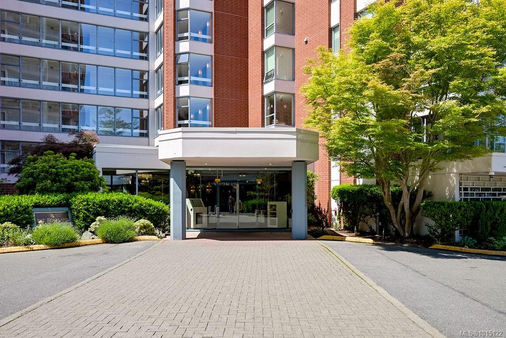 1033 Belmont Ave # 405