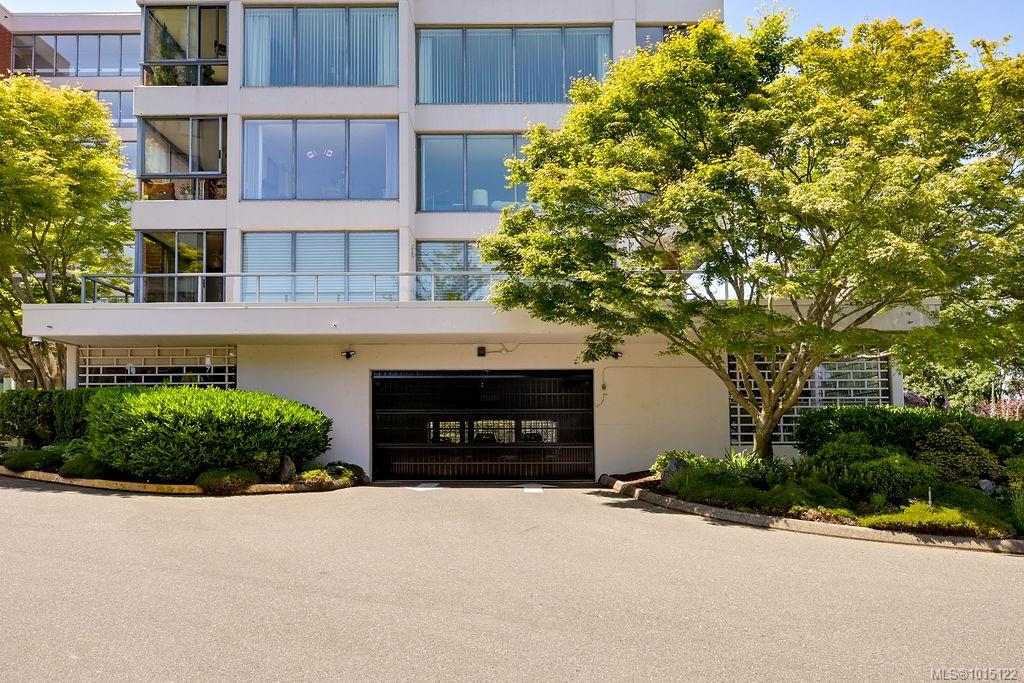 1033 Belmont Ave # 405