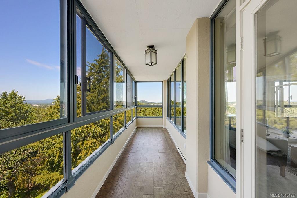 1033 Belmont Ave # 405