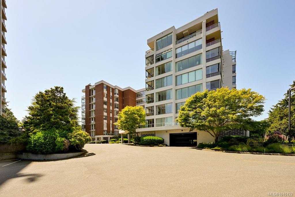 1033 Belmont Ave # 405