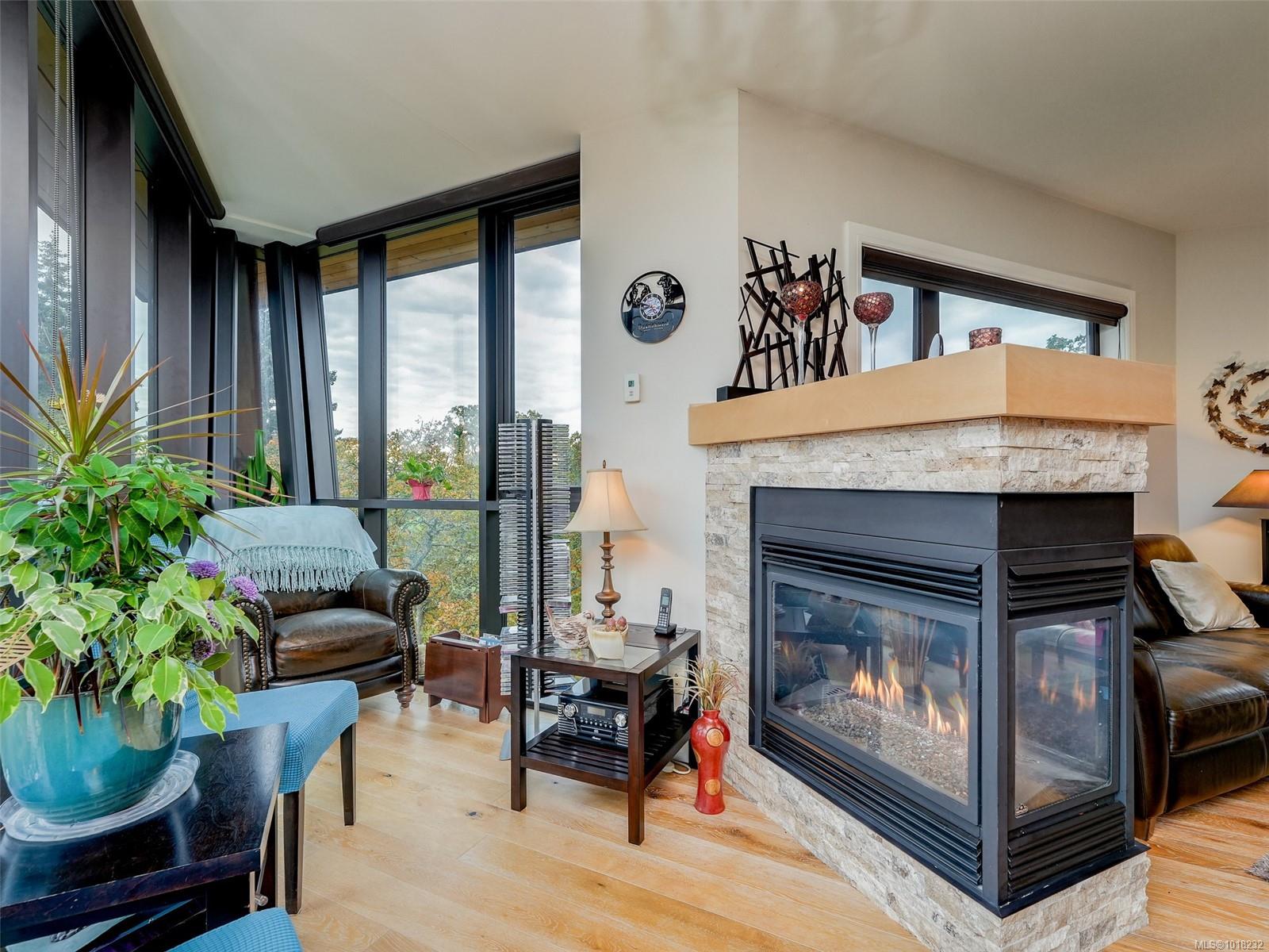 2850 Aldwynd Rd # 401