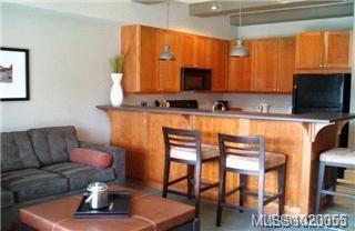 1376 Lynburne Pl # 322A