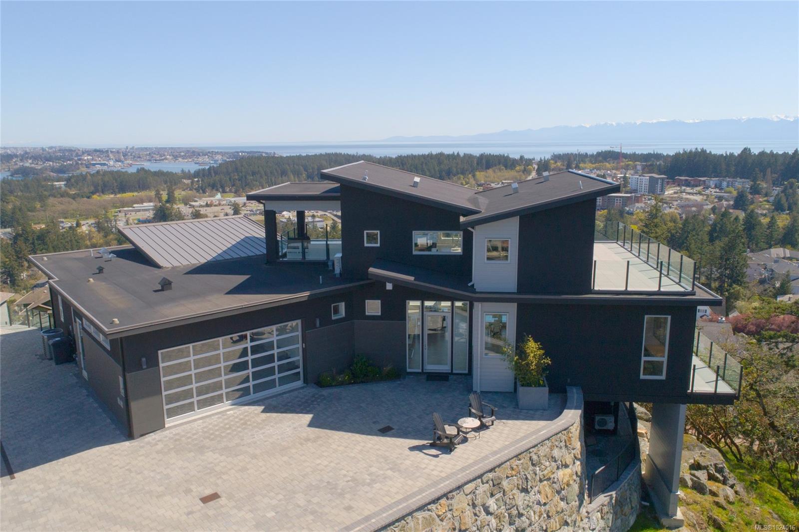 2713 Goldstone Hts