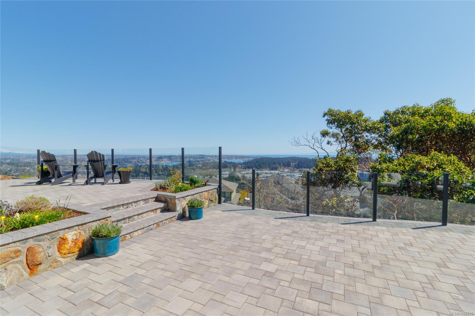2713 Goldstone Hts