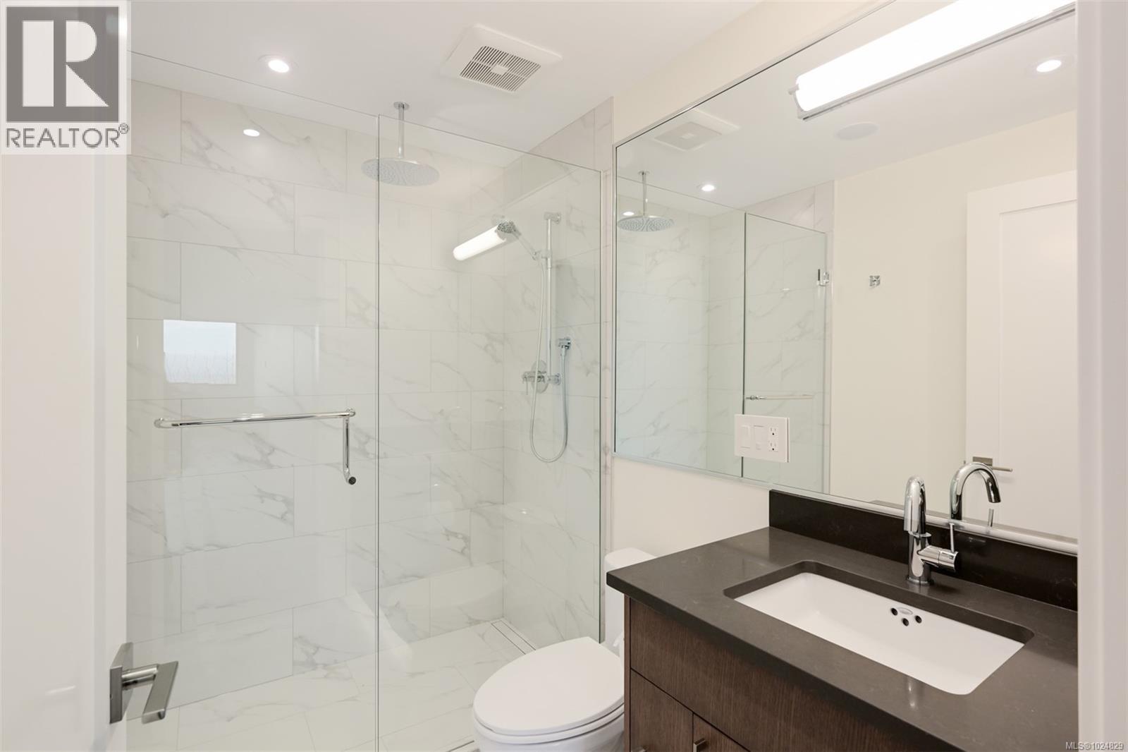 4599 Cordova Bay Rd
