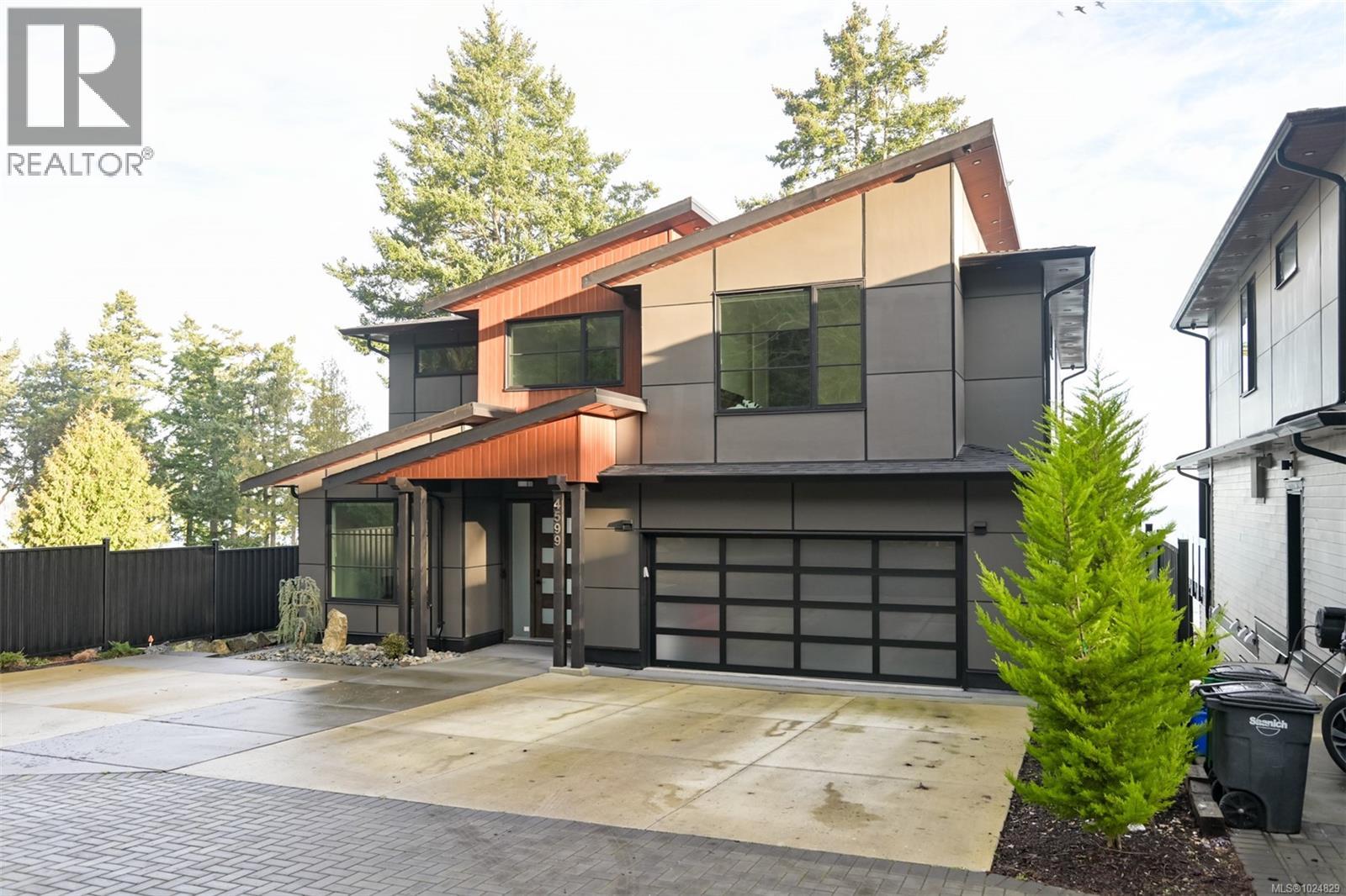 4599 Cordova Bay Rd