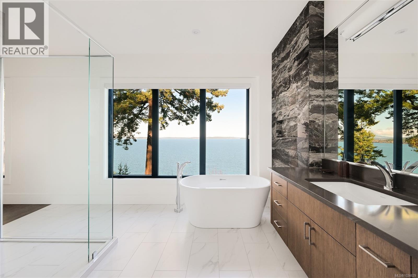 4599 Cordova Bay Rd
