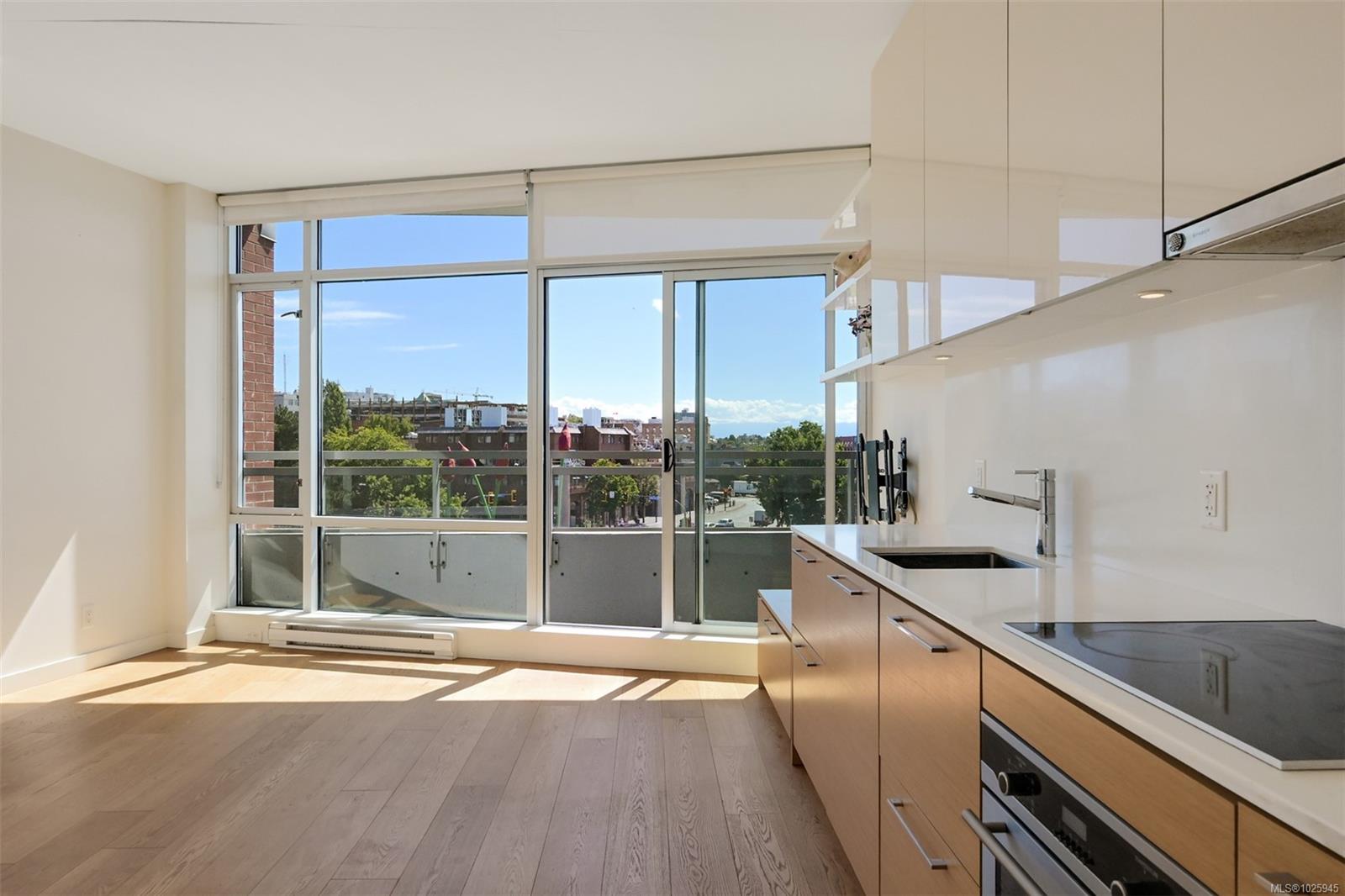 456 Pandora Ave # 403