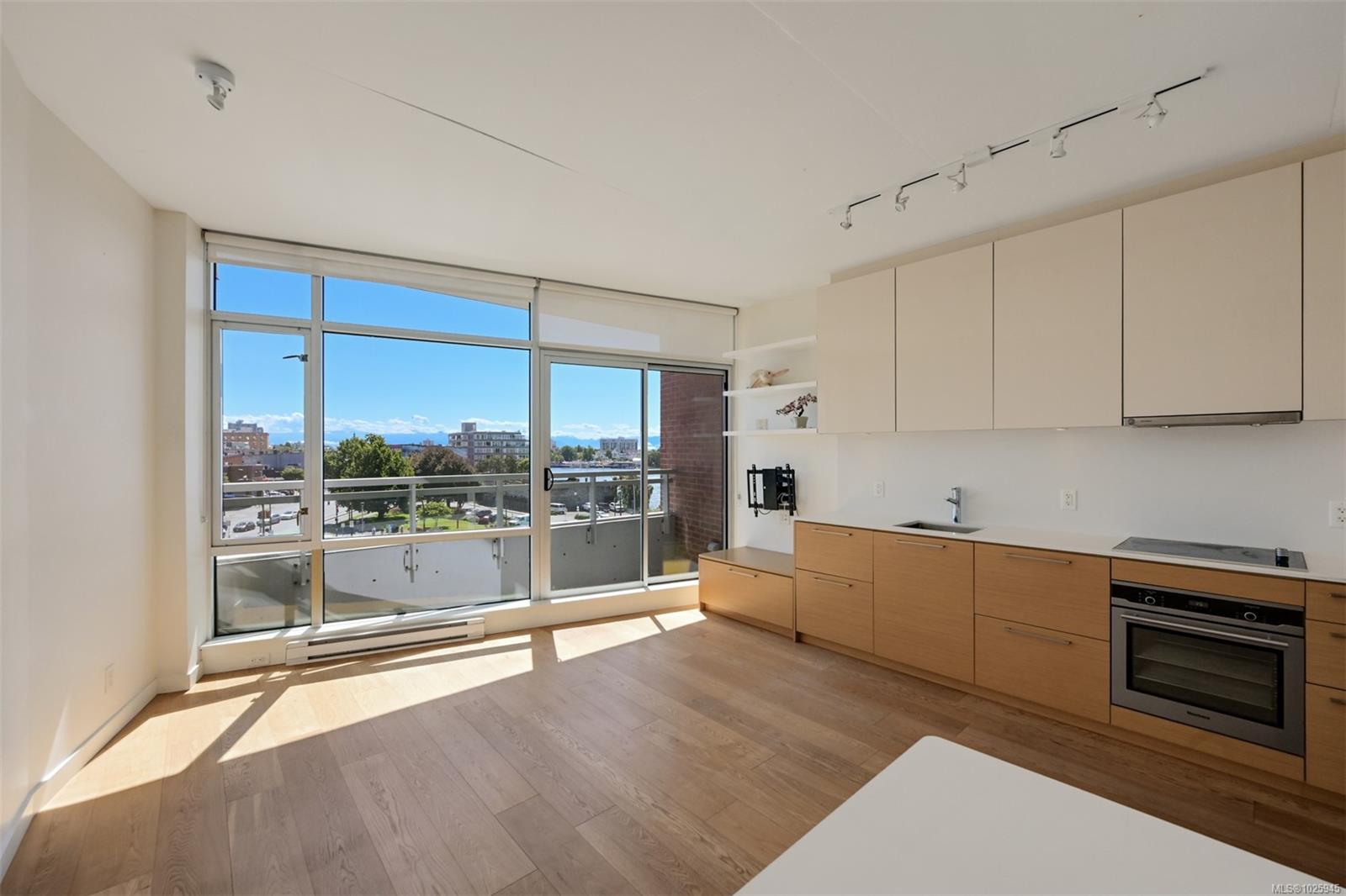 456 Pandora Ave # 403